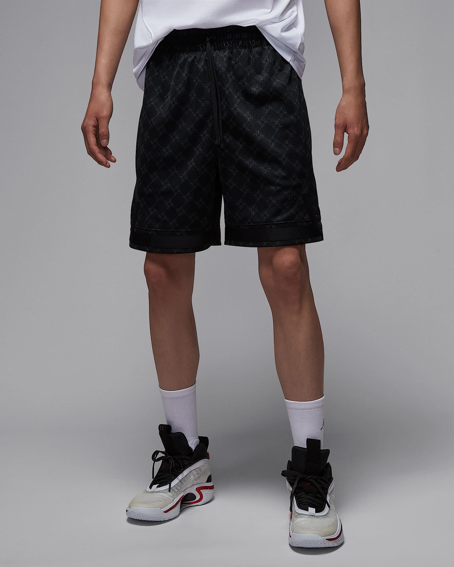 Jordan Sport Dri-FIT Diamond 男子速干印花短裤 - 黑/黑