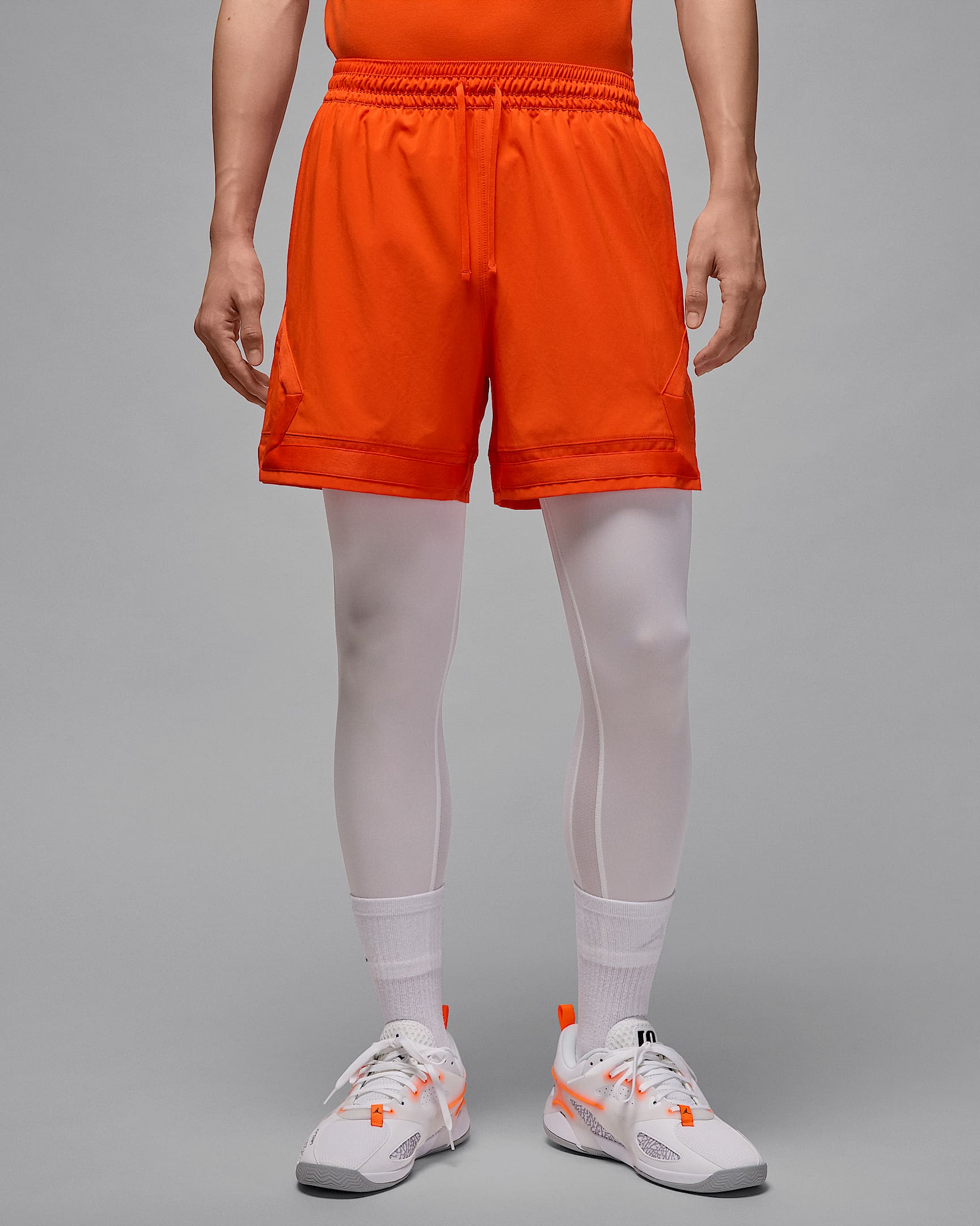 Jordan Sport Dri-FIT Diamond 男子速干梭织短裤 - 队橙/队橙/队橙