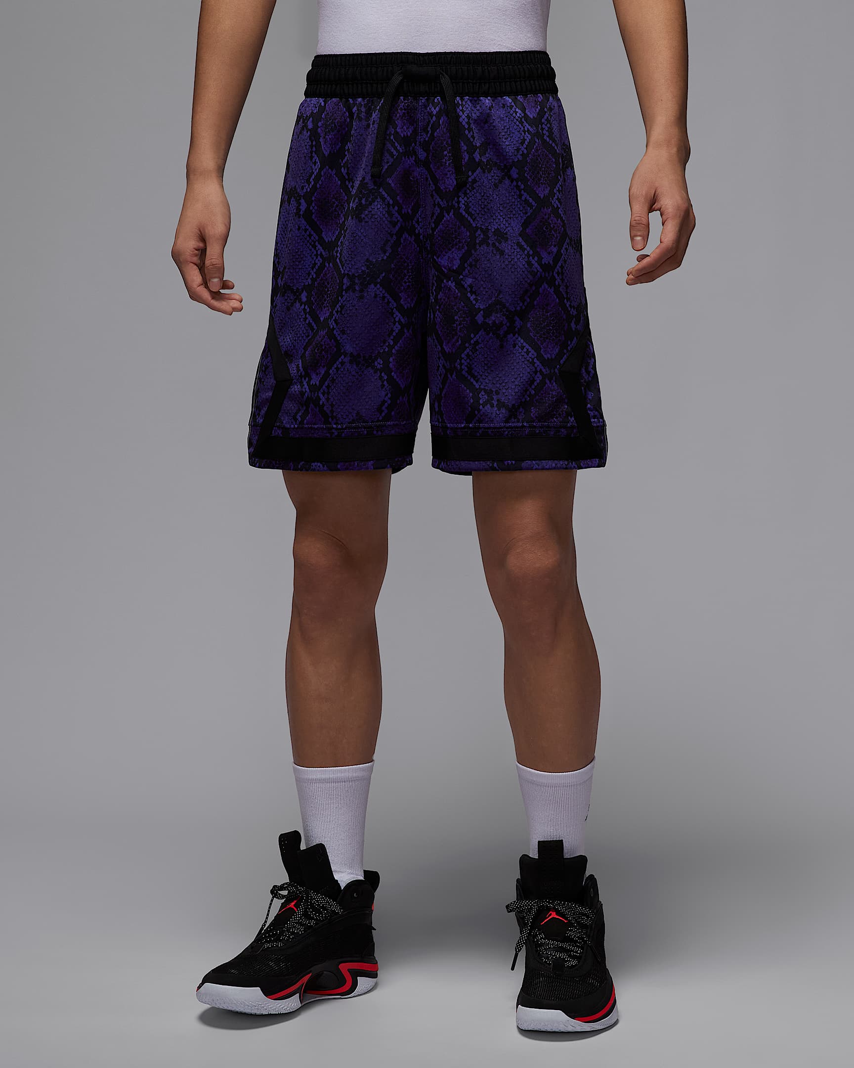 Jordan Sport Dri-FIT Diamond 蛇年新年男子速干网眼布短裤 - 彗星紫/黑