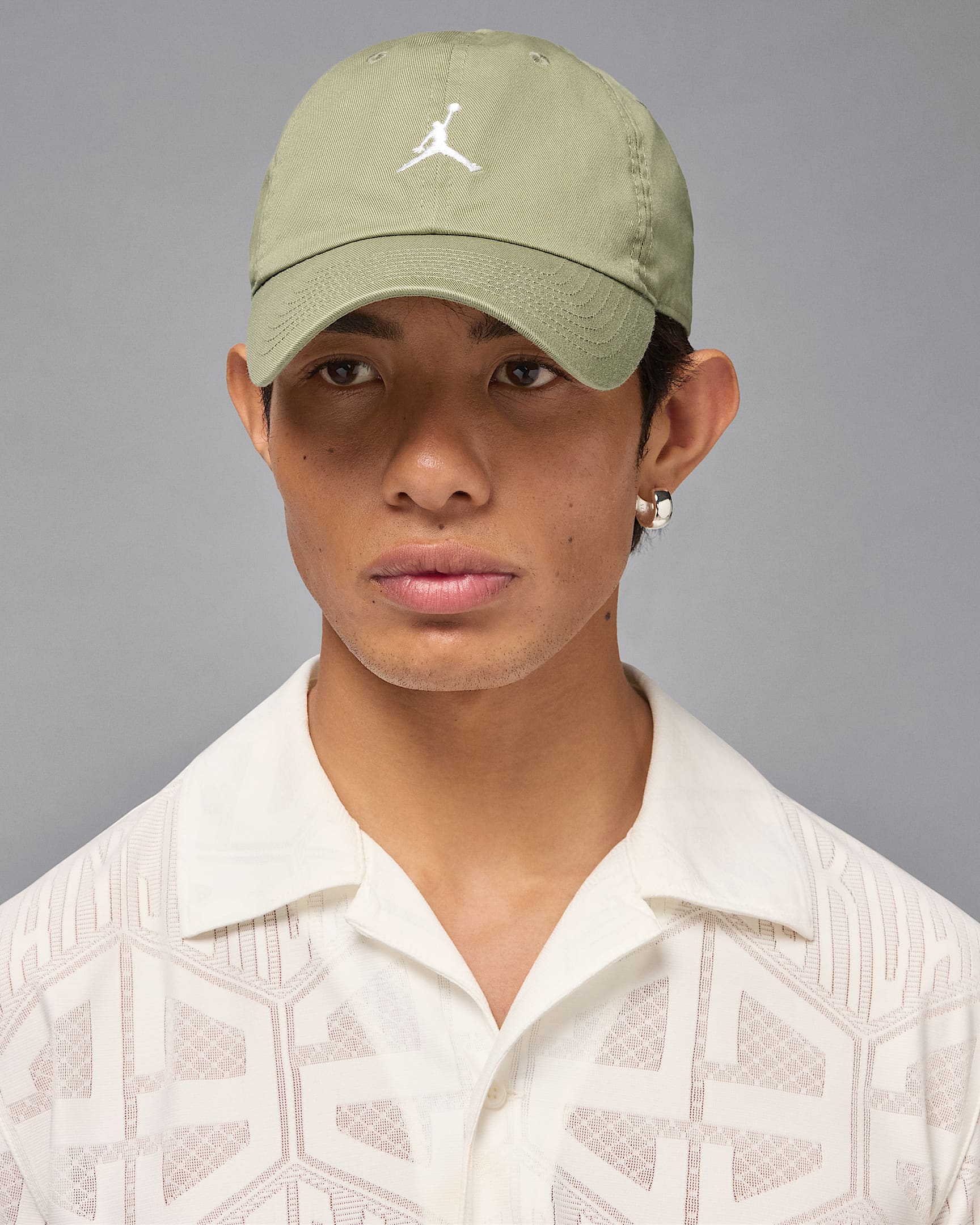 Jordan Club 软顶弧形帽檐运动帽 - 中卡其/白色