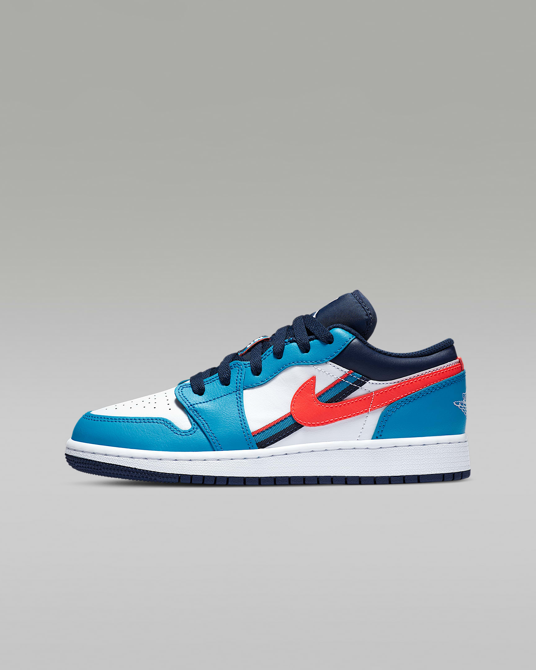 Air Jordan 1 Low Game Time GS 大童运动童鞋 - 白色/轨道蓝/深藏青/闪电深红