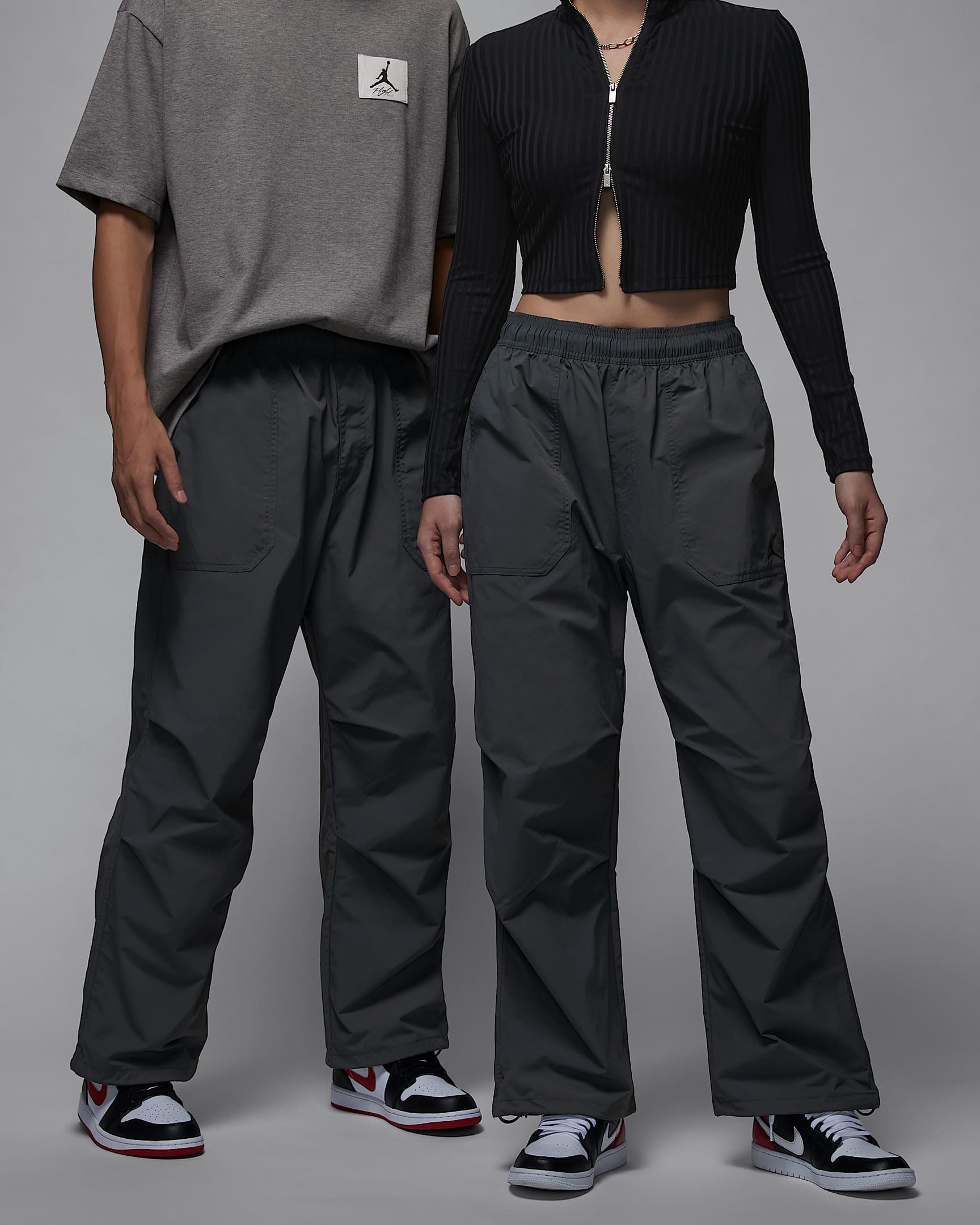 Jordan Essentials 男子拒水梭织长裤 - 铁灰