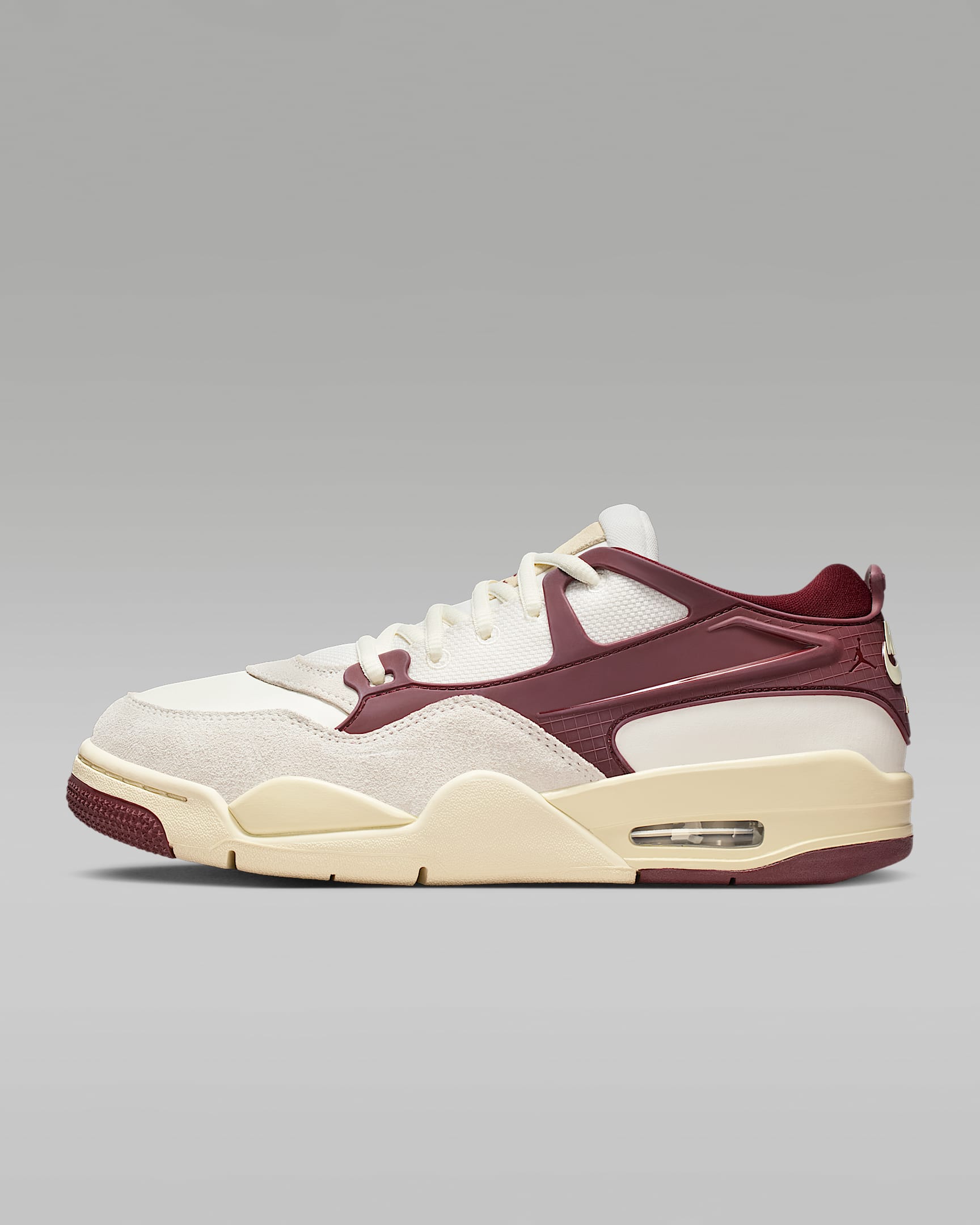 Air Jordan 4 RM 女子运动鞋骑士鞋 - 帆白/暗队红/椰奶色