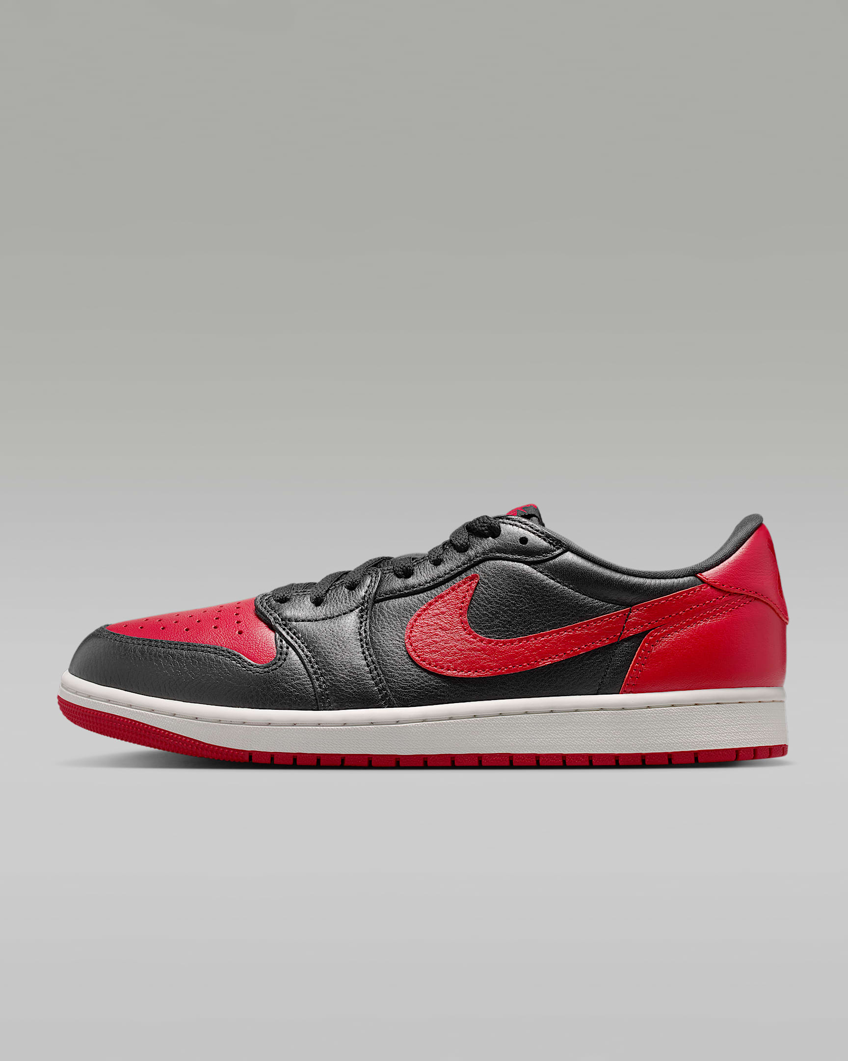 Air Jordan 1 Retro Low OG “Banned” 复刻男子运动鞋 - 黑/校园红/山峰白/黑