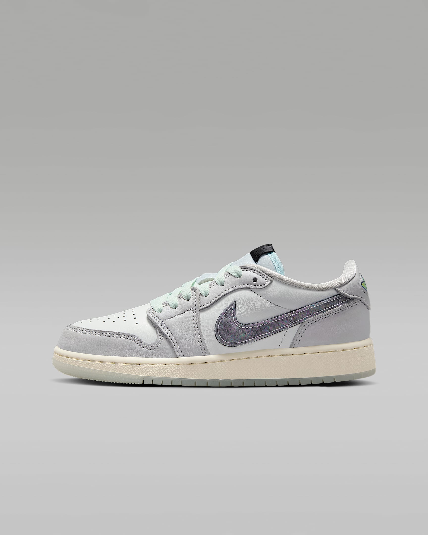 Air Jordan 1 Retro Low "CNY" 新年蜕变系列 AJ1 银蟒复刻大童运动鞋 - 山峰白/尘光子色/微绿/山峰白