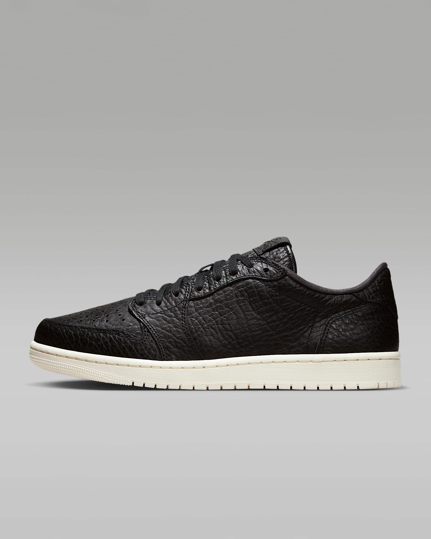Air Jordan 1 Retro Low 复刻男子运动鞋 - 黑/帆白/黑