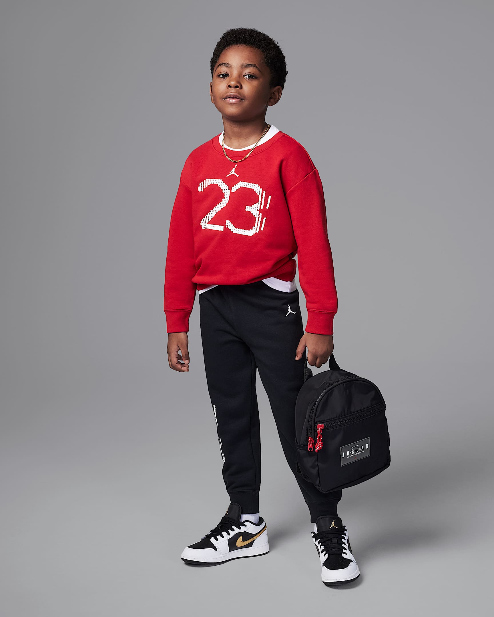 Jordan 新年蜕变系列幼童印花法式毛圈圆领上衣和长裤套装 - 健身红