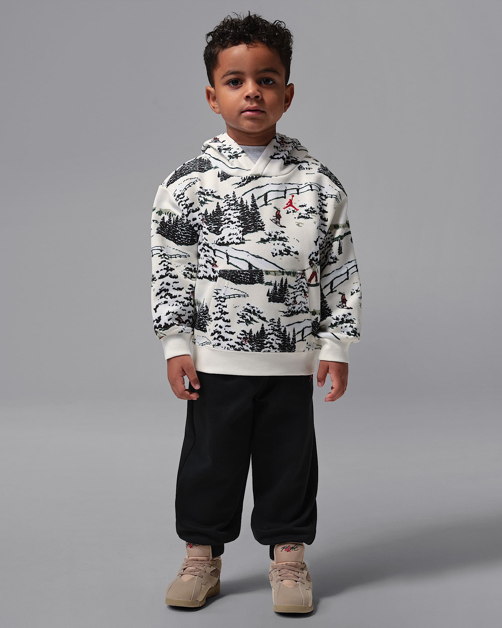Jordan Brooklyn Fleece 圣诞系列婴童假日风加绒连帽衫和长裤套装 - 帆白