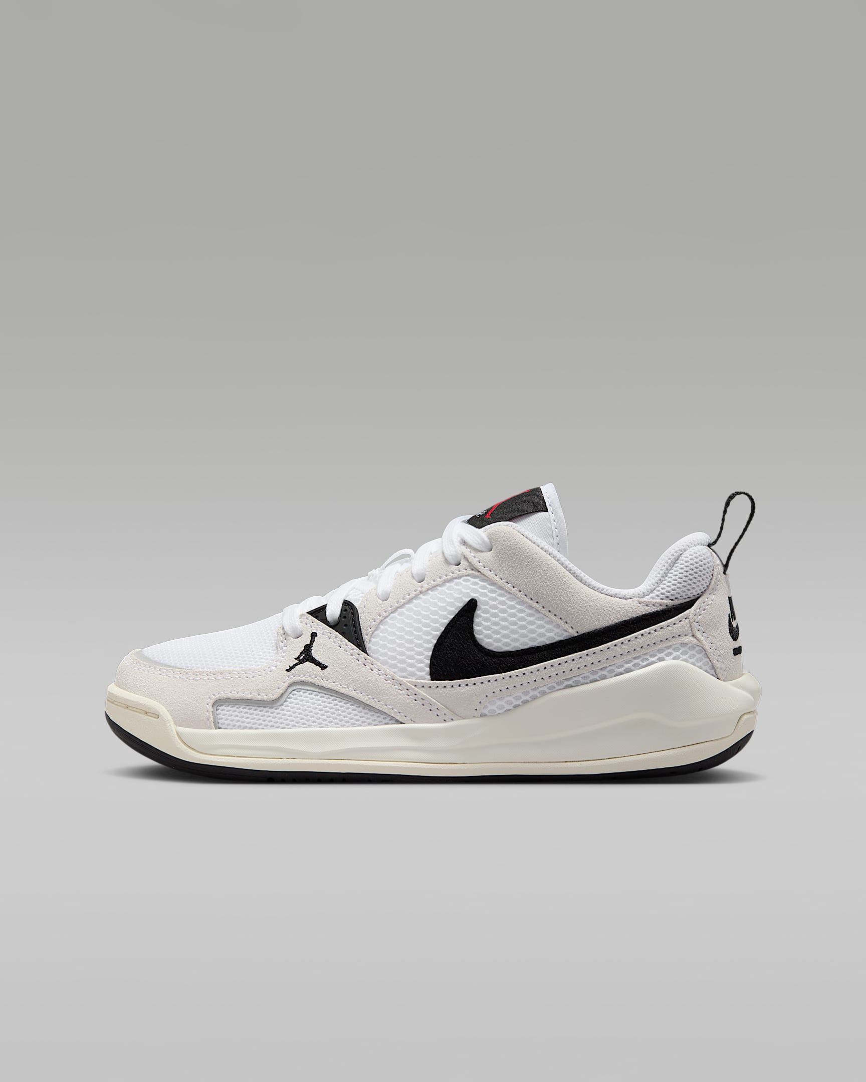 Jordan CMFT Era Jordan 舒释鞋大童运动鞋 - 白色/白色/帆白/黑