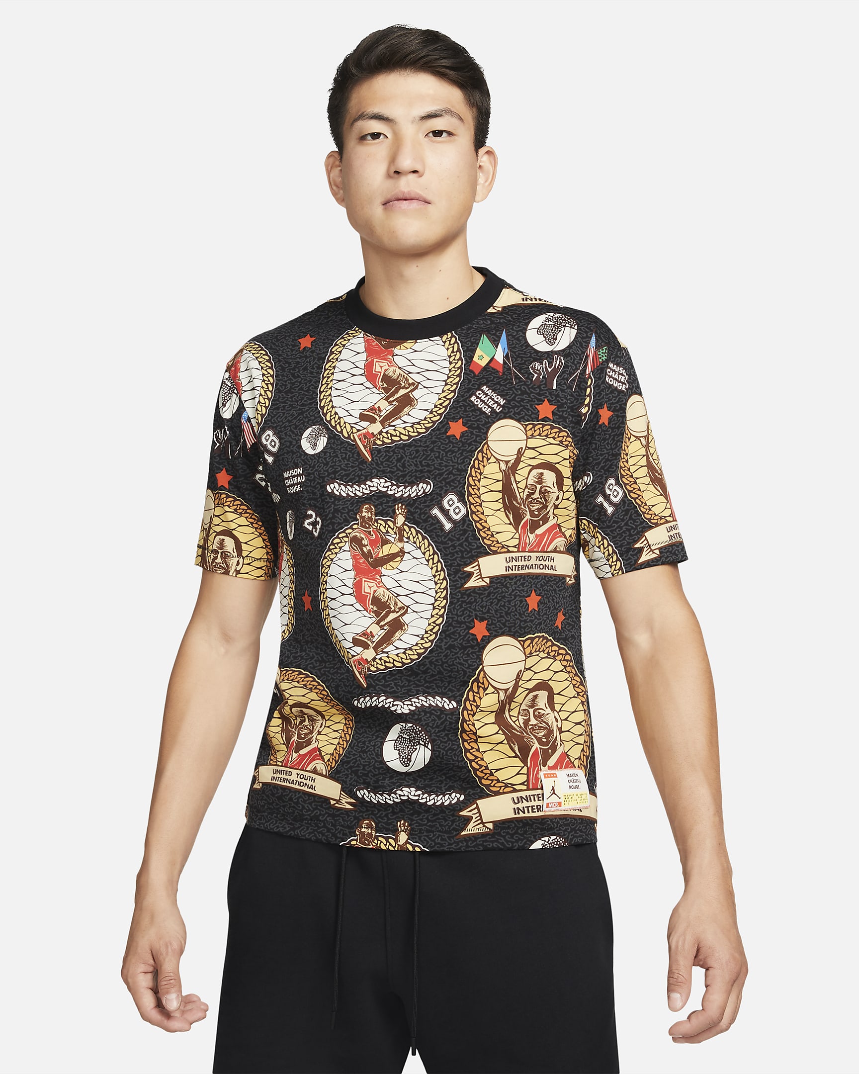 Jordan x Maison Chateau Rouge 男子整版印花T恤 - 黑/帆白/橙色