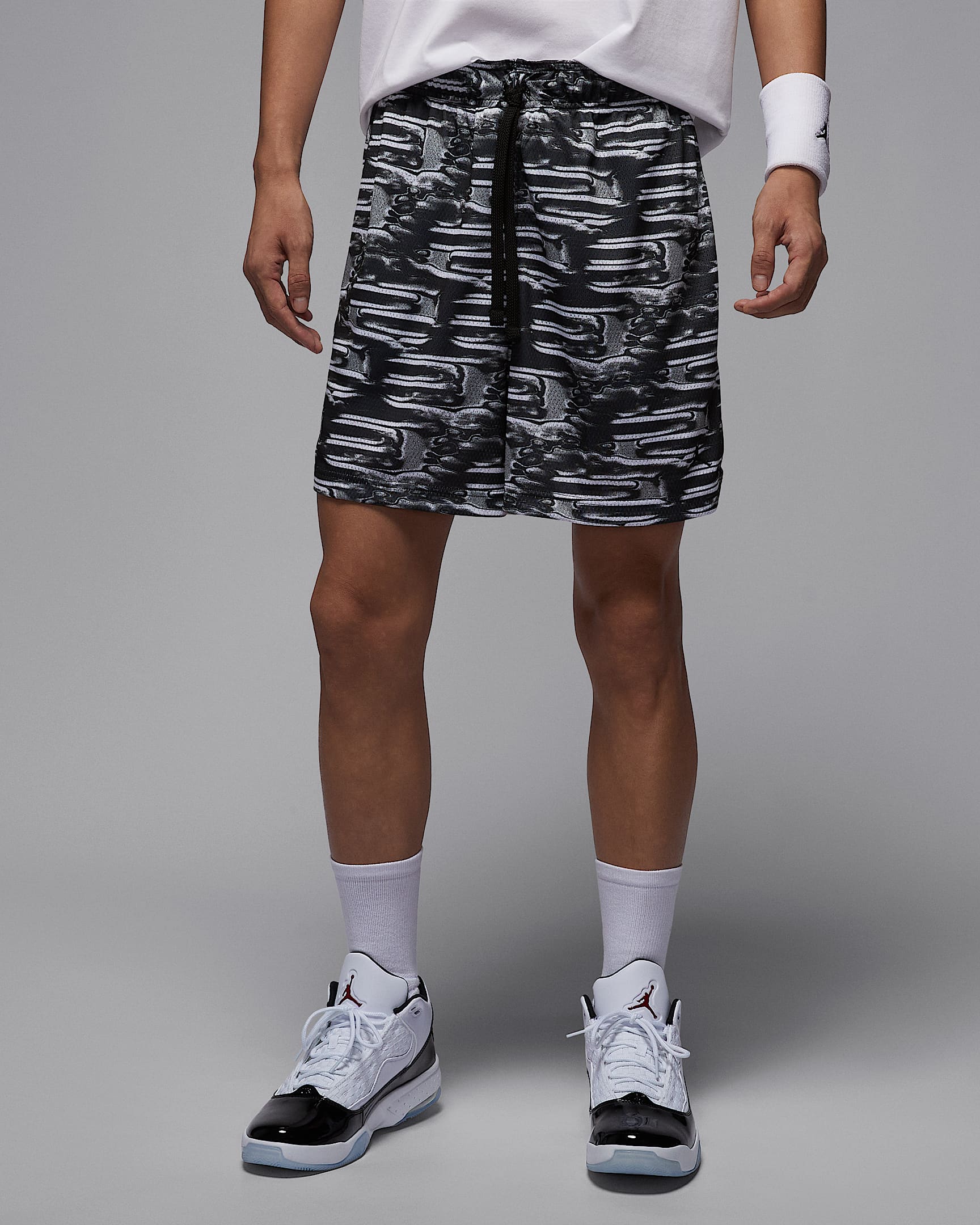 Jordan Sport Dri-FIT 男子速干印花网眼布短裤 - 黑/黑