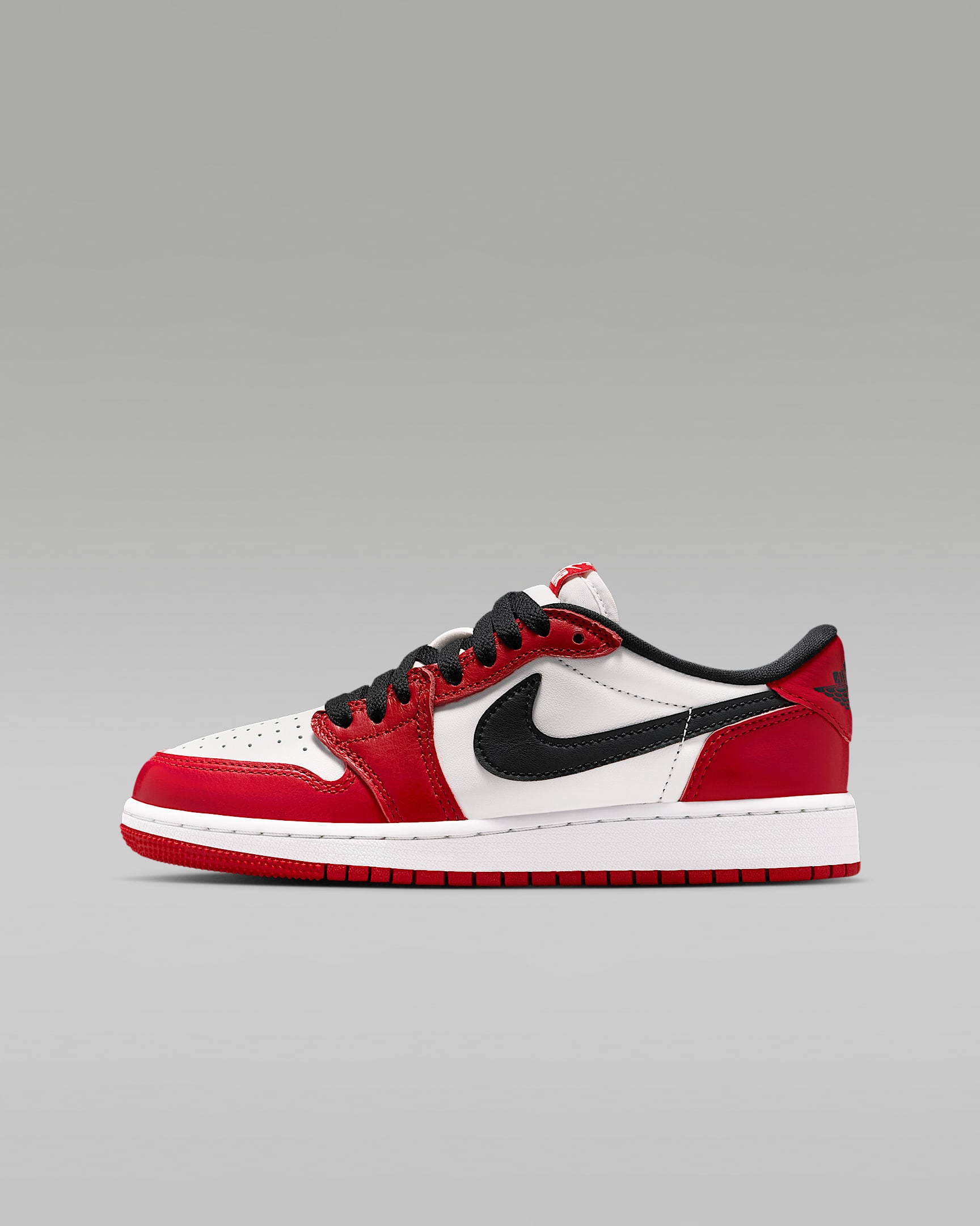 Air Jordan 1 Retro Low "Chicago" 复刻大童运动鞋 - 校园红/山峰白/黑