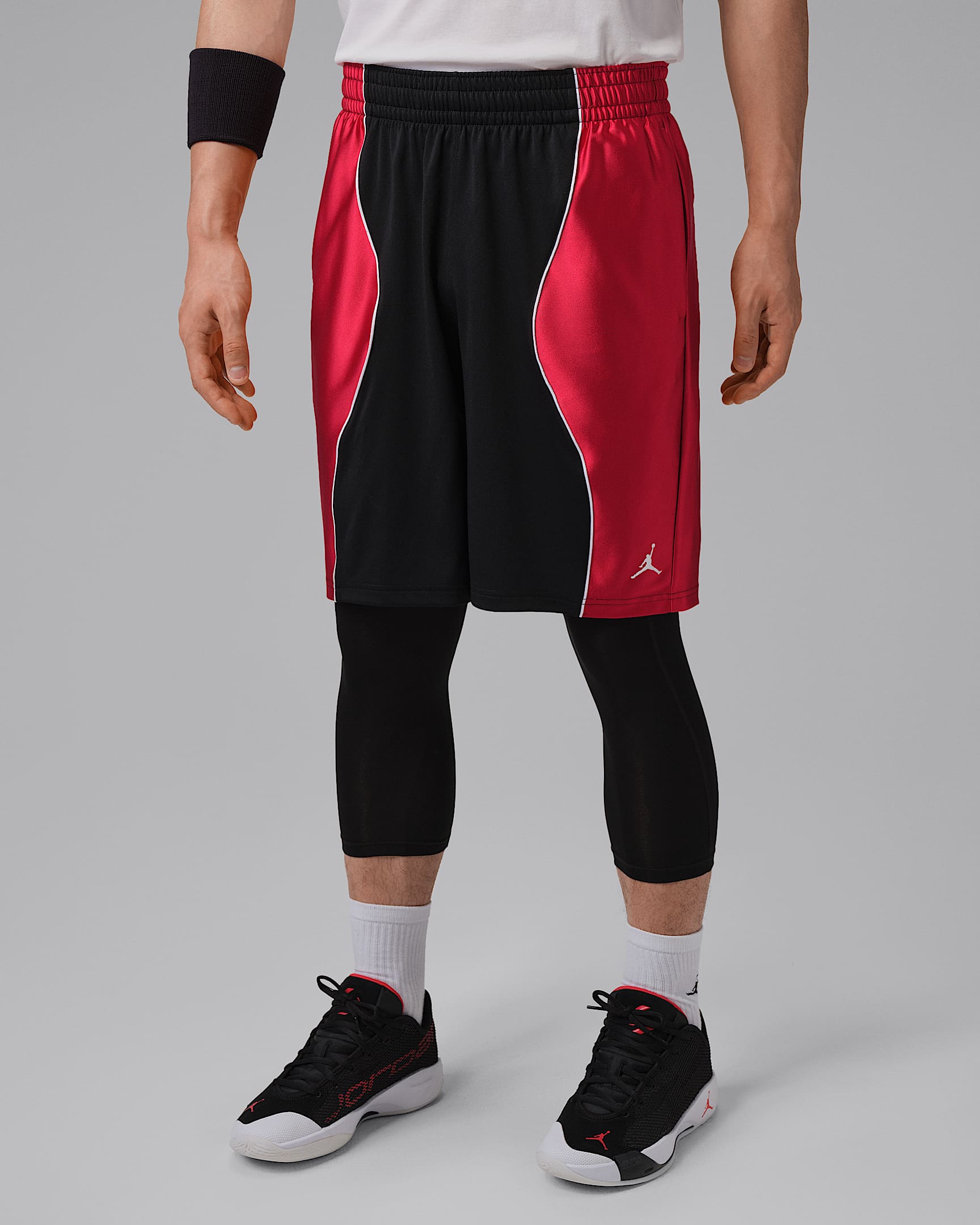 Jordan Sport Dri-FIT Y2K 男子速干短裤 - 黑/白色/健身红