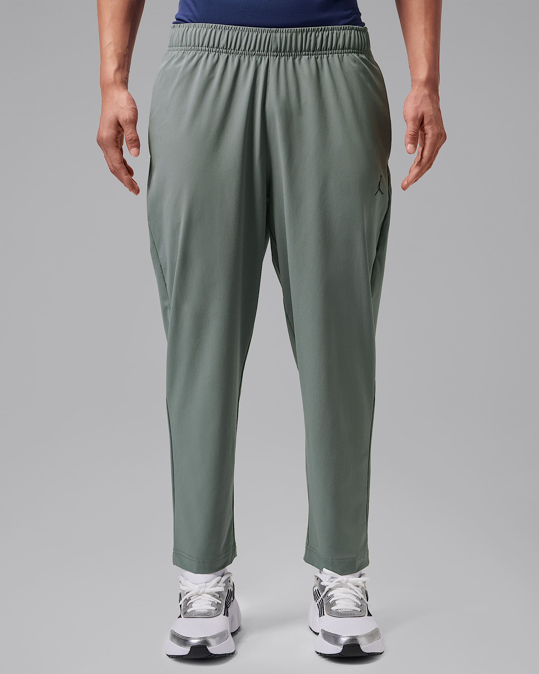 Jordan Sport Essentials Dri-FIT 男子速干梭织长裤 - 烟灰