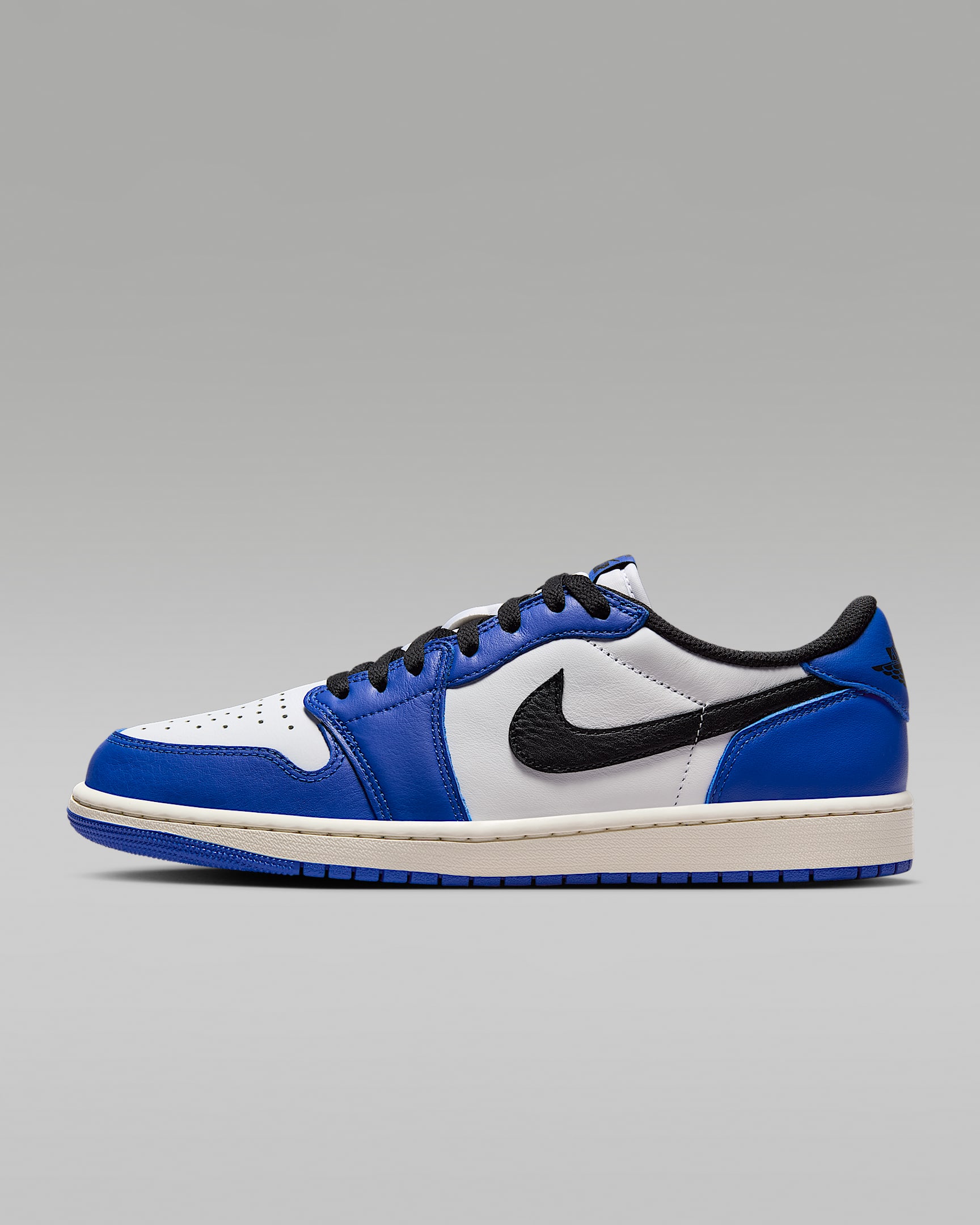 Air Jordan 1 Low "Game Royal" 男子运动鞋 - 白色/游戏宝蓝/帆白/黑