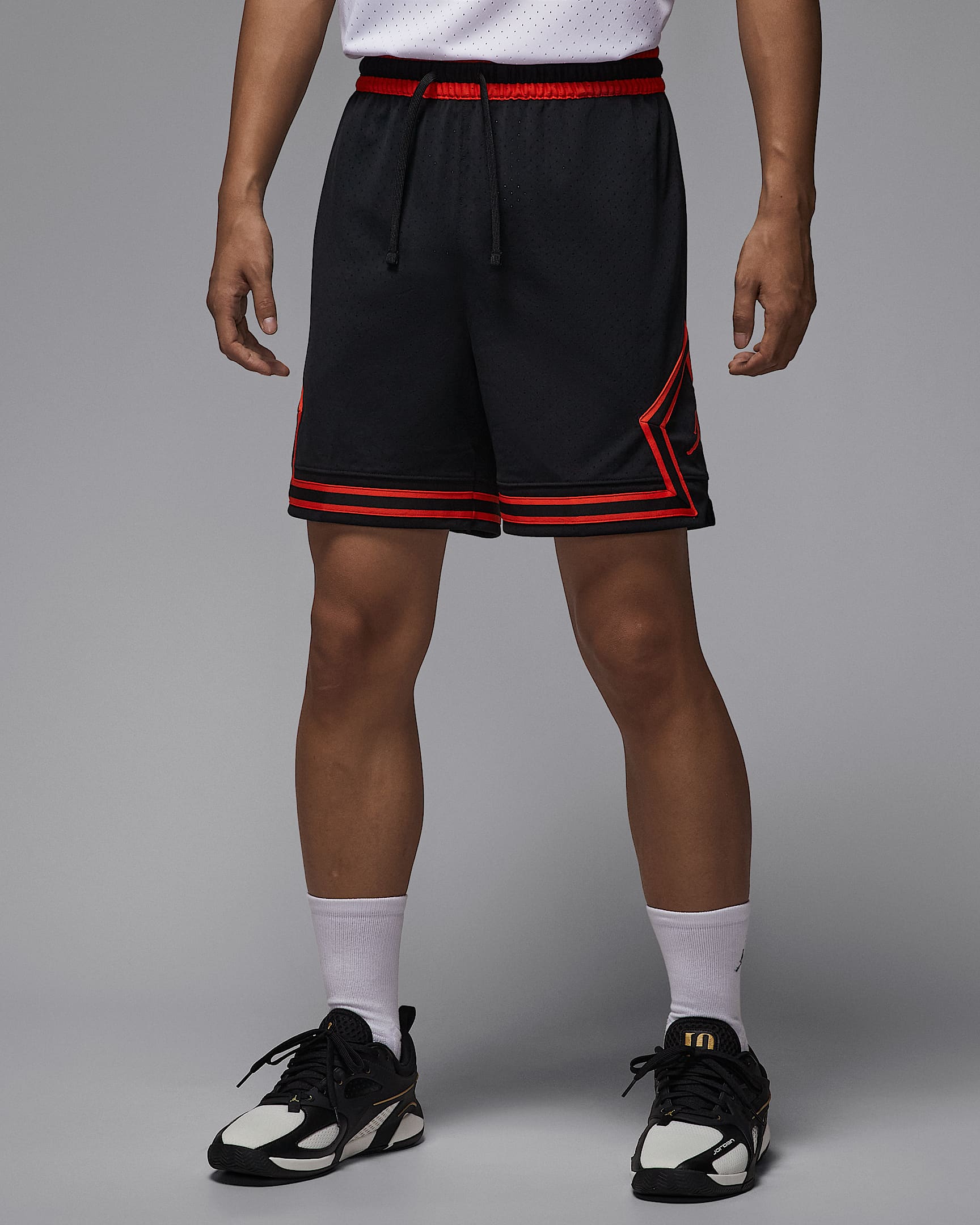 Jordan Sport Dri-FIT Diamond 男子速干网眼布短裤 - 黑/队橙/队橙