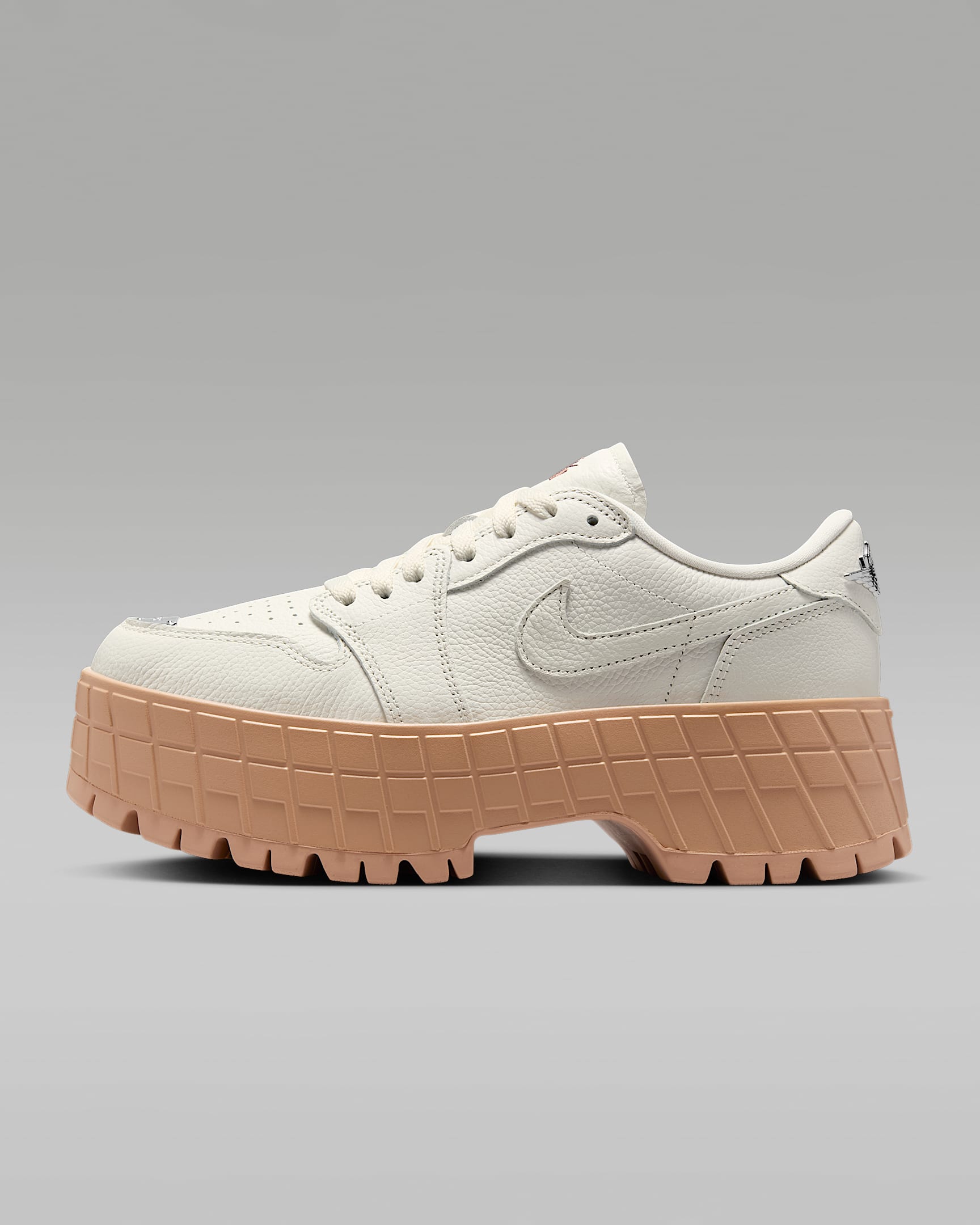 Air Jordan 1 Brooklyn Low Jordan 小钢镚女子运动鞋 - 帆白/麻黄/金属银
