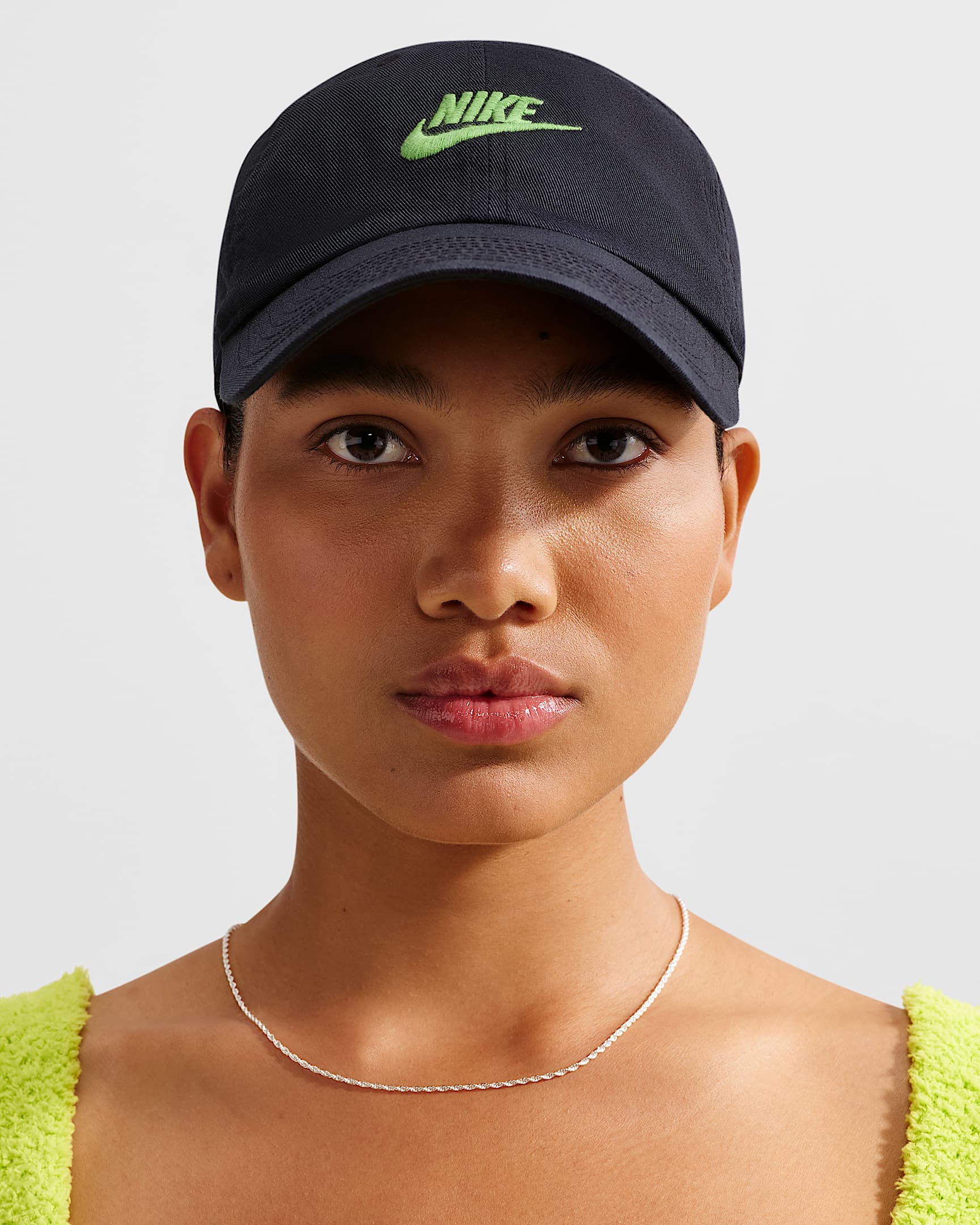 Nike Club Futura 软顶水洗运动帽 - 黑/明绿/明绿