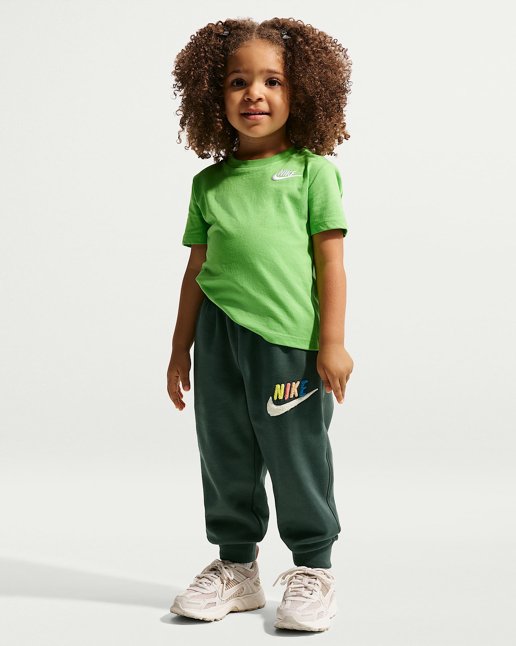 Nike Club 婴童加绒长裤 - 迷彩绿