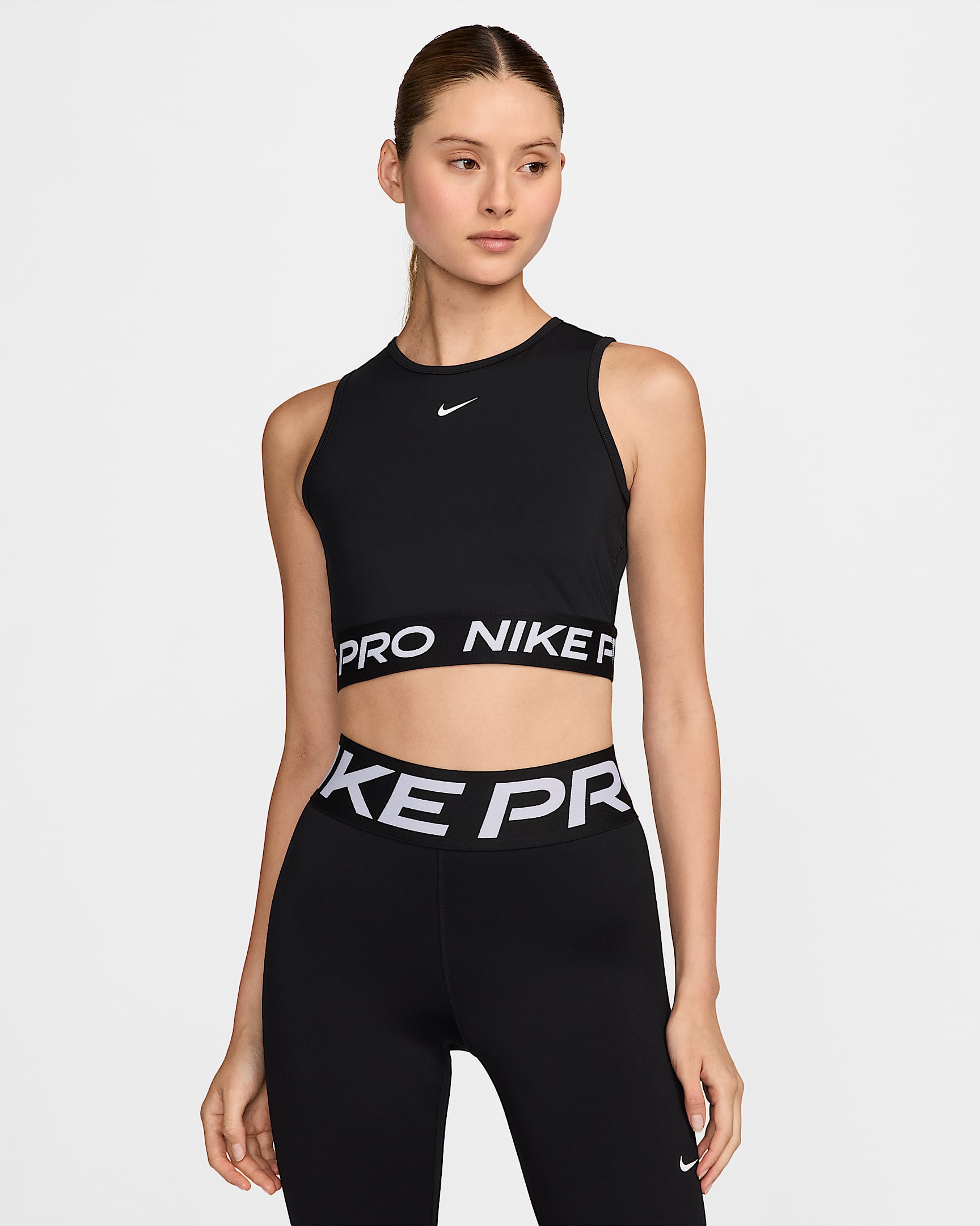Nike Pro Dri-FIT 女子速干训练短款紧身背心 - 黑/白色