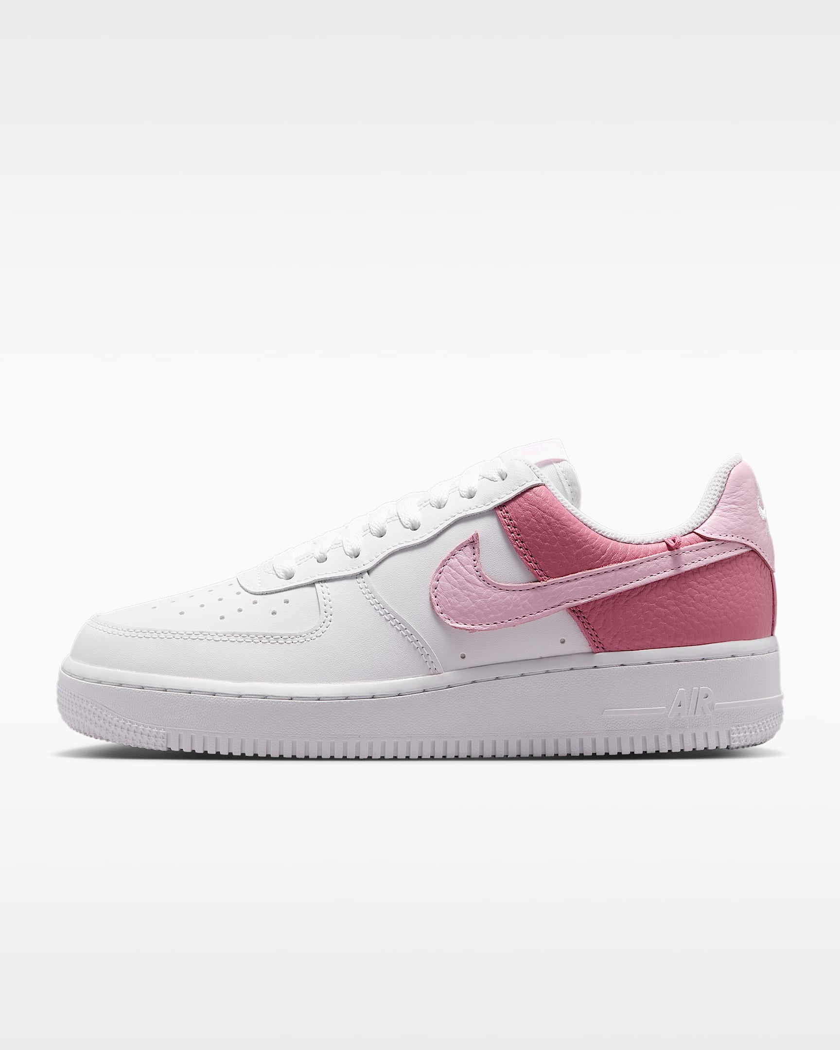 Nike Air Force 1 '07 女子空军一号运动鞋 - 白色/牡丹红/泡沫粉