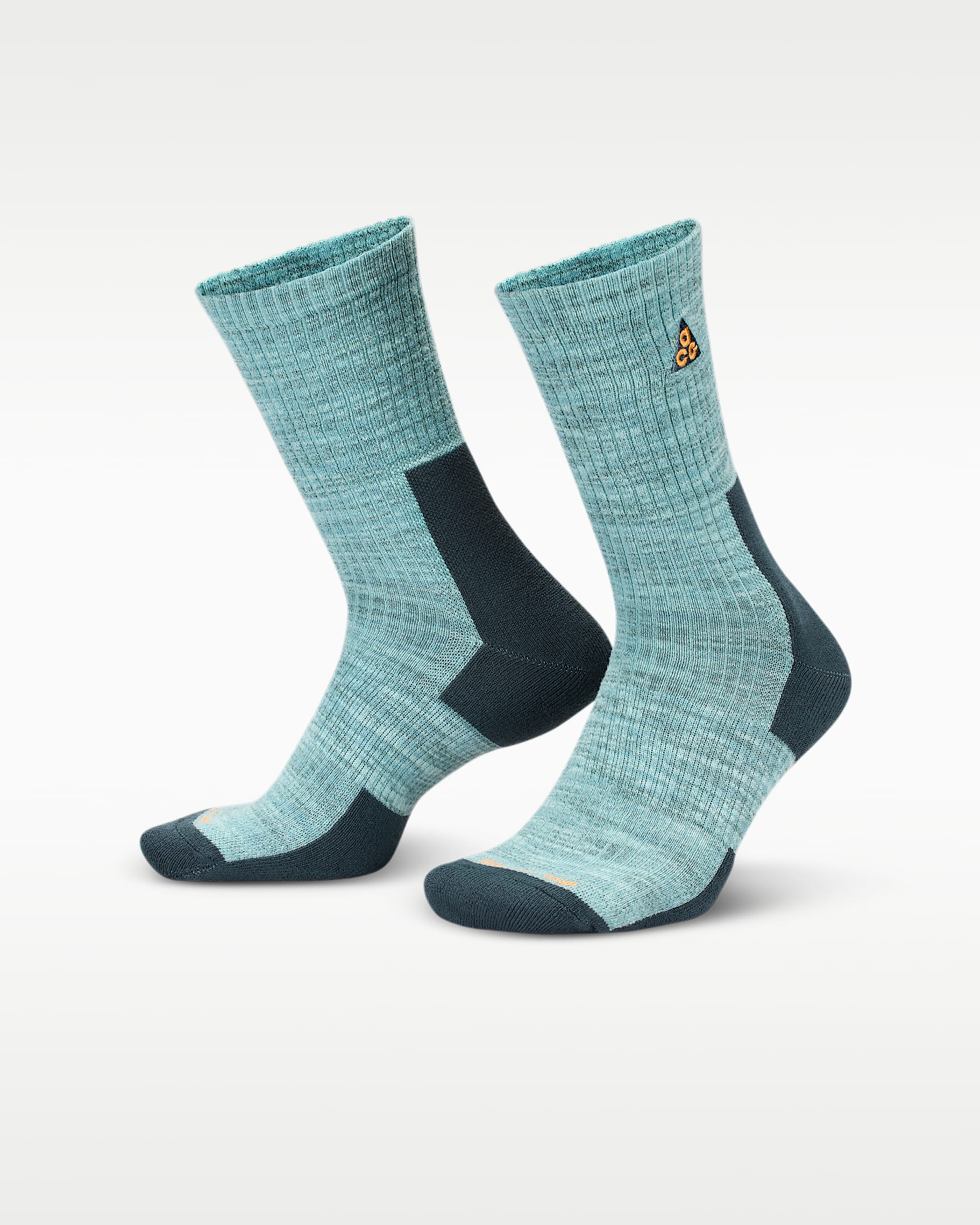 Nike ACG Everyday 舒适中筒运动袜(1 双) - 加农绿/土绿/泡沫薄荷绿/马拉喀什橙