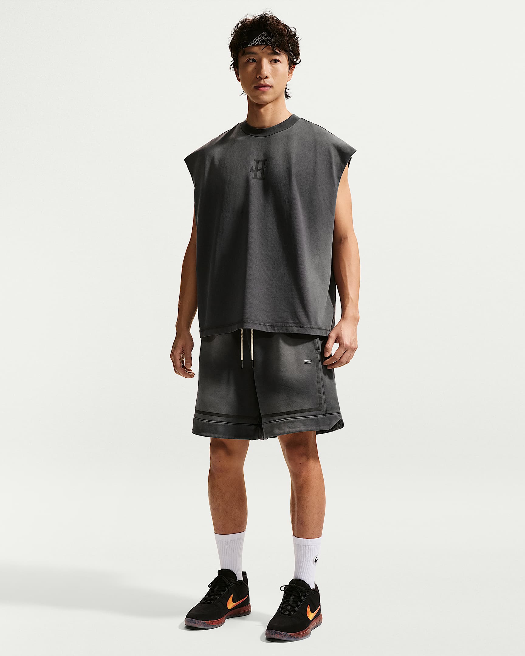 Book Standard Issue 德文布克耐克篮球小标系列男子加绒篮球短裤 - 黑/黑