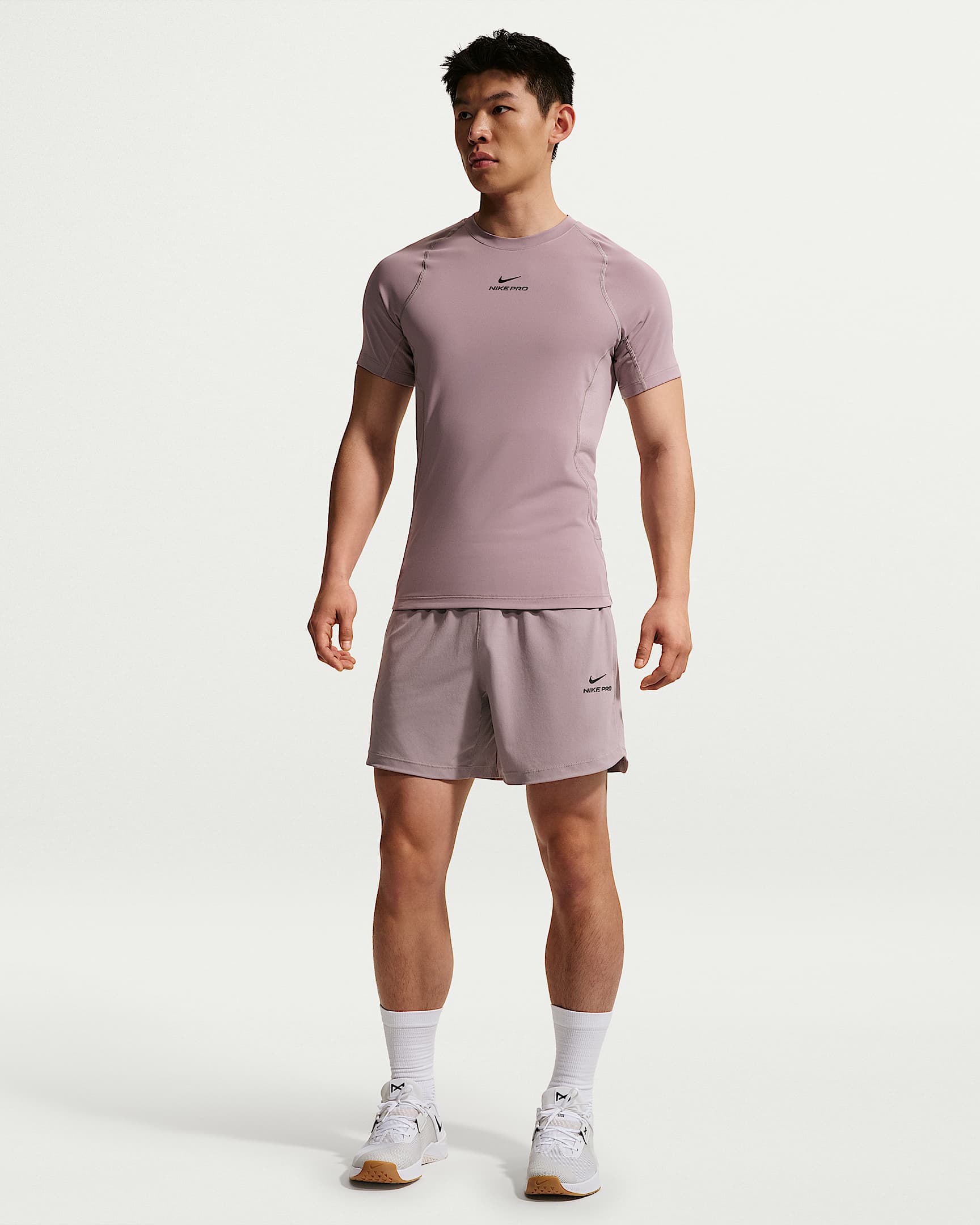 Nike Pro Training Dri-FIT 男子速干训练短裤 - 浅矿石紫/黑