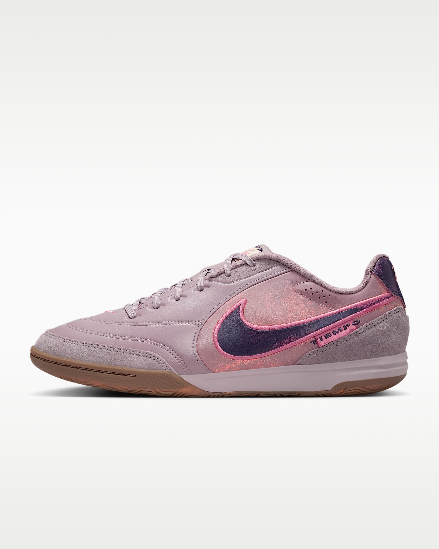 Nike Tiempo Streetgato PRM 耐克天迫系列男/女 IC 室内/球场低帮足球鞋 - 浅矿石紫/橡皮暗褐/牡丹红