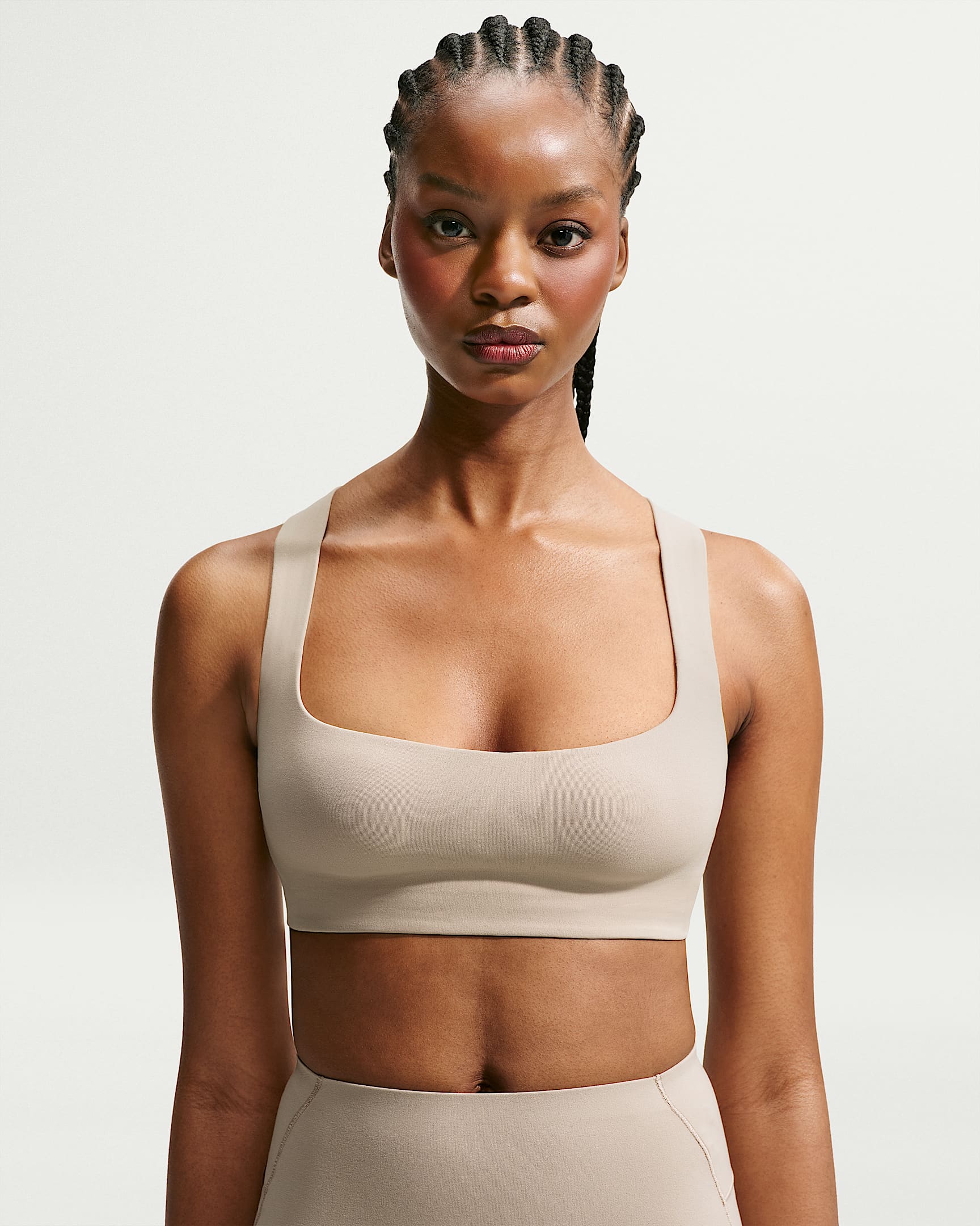 NikeSKIMS Studio Stretch 女子速干运动内衣 - NSKM Linen/NSKM Linen