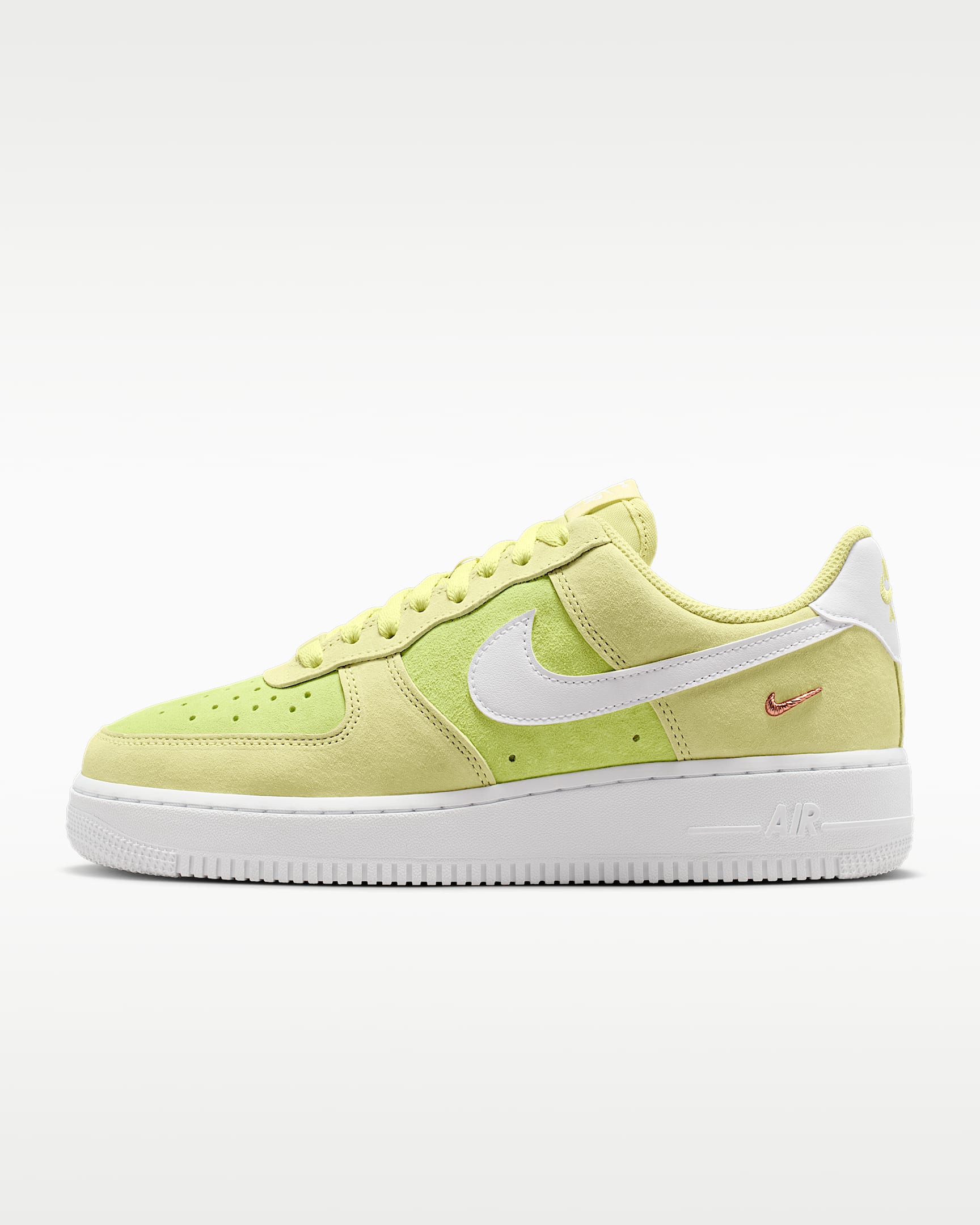 Air Force 1 '07 Low SE 女子空军一号运动鞋 - 黄绿/浅柠檬黄/金属色/白色