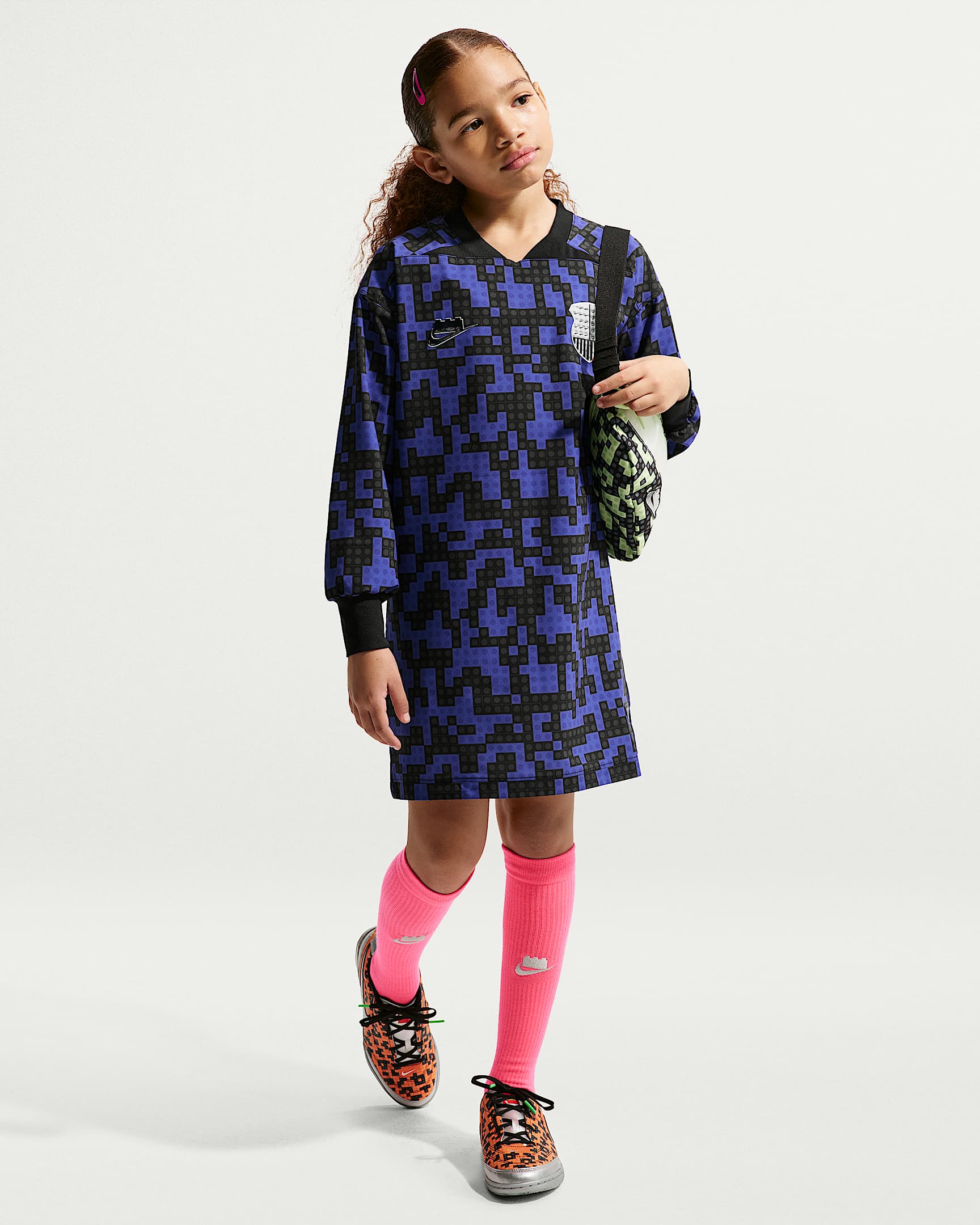 Nike x LEGO® Collection 大童(女孩)速干球衣风格长袖连衣裙 - 黑/黑