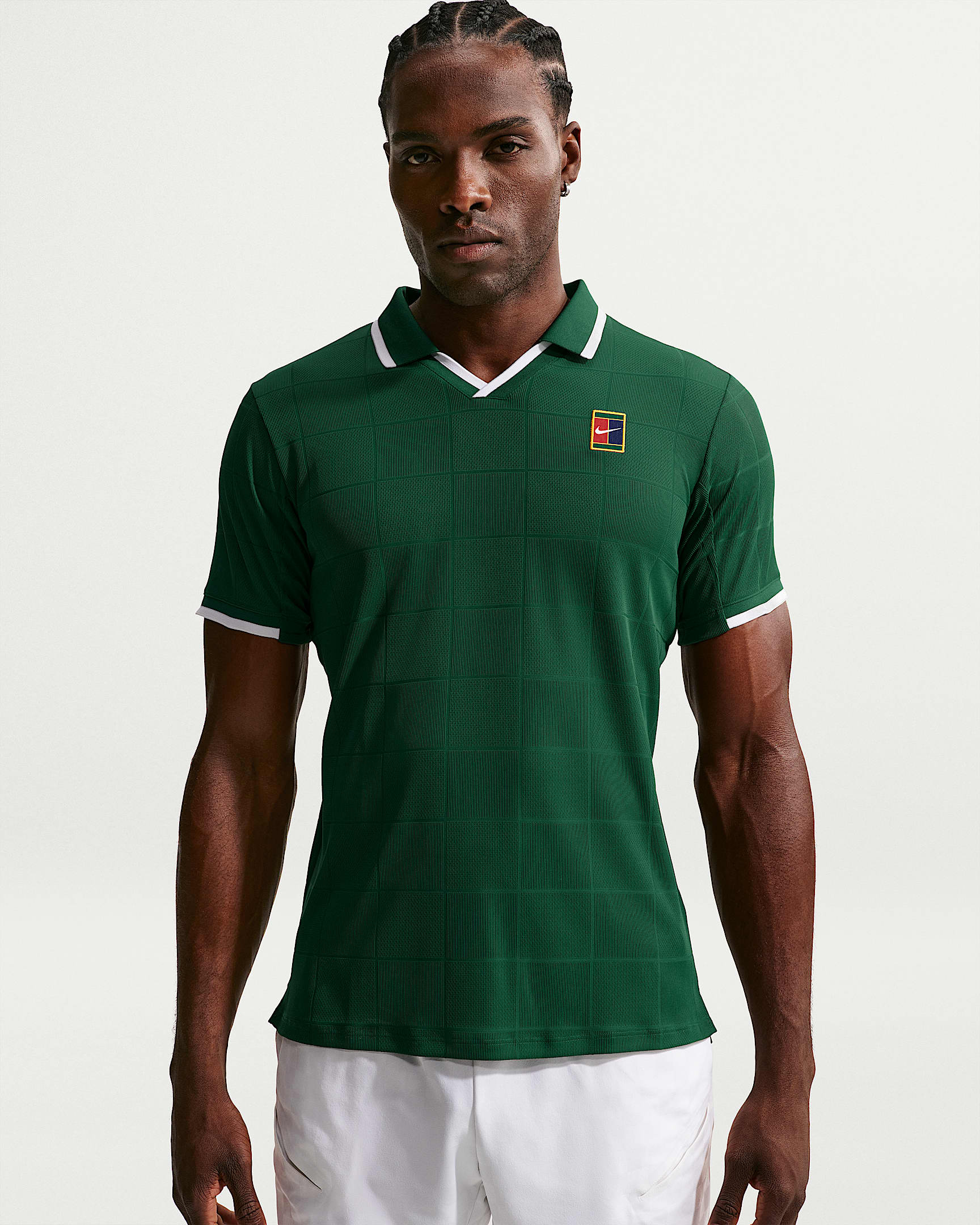 NikeCourt Slam Dri-FIT ADV 扬尼克·辛纳同款男子速干网球翻领T恤 - 峡谷绿