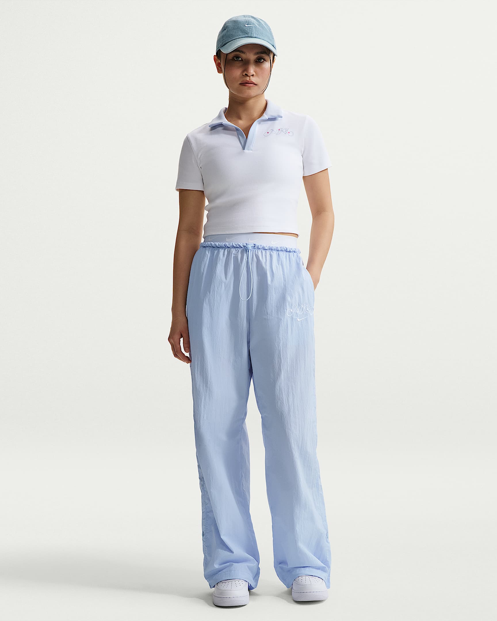 Nike Sportswear 女子高腰降落伞长裤 - 氢蓝