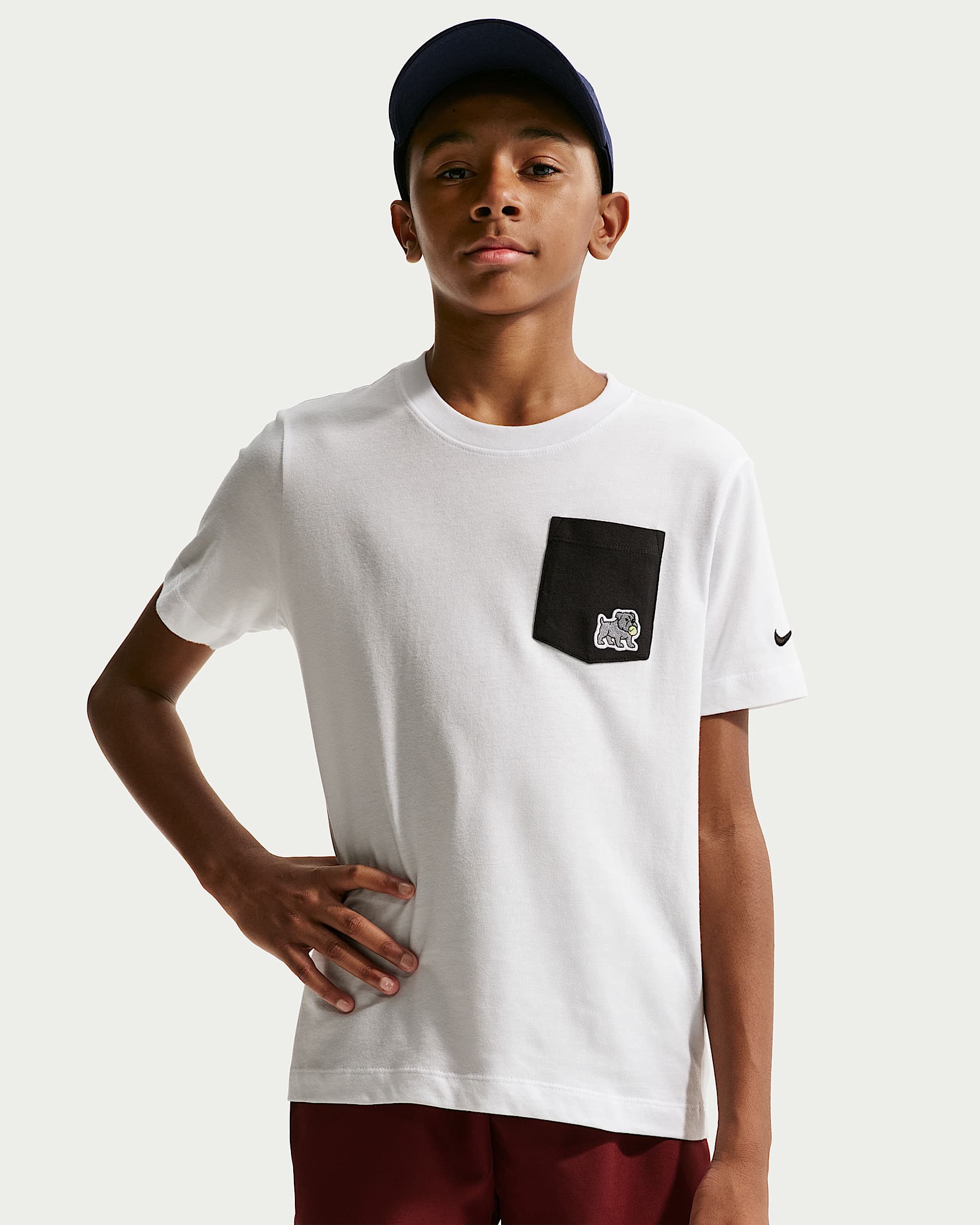 Nike Sportswear 大童口袋T恤 - 白色/黑