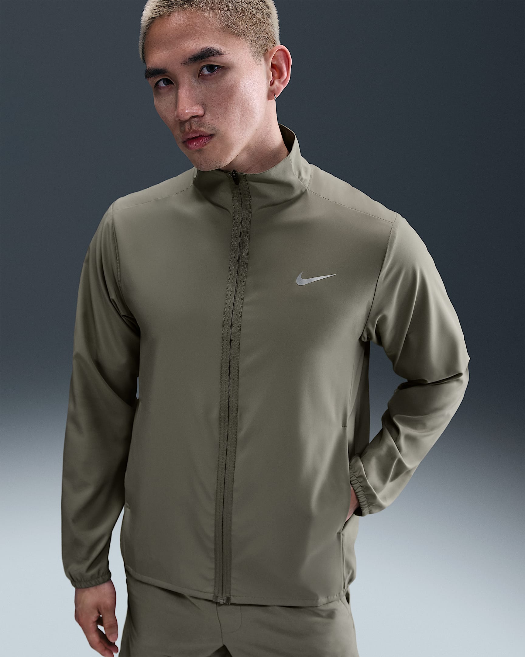 Nike Form Dri-FIT 男子速干百搭夹克 - 浅军绿