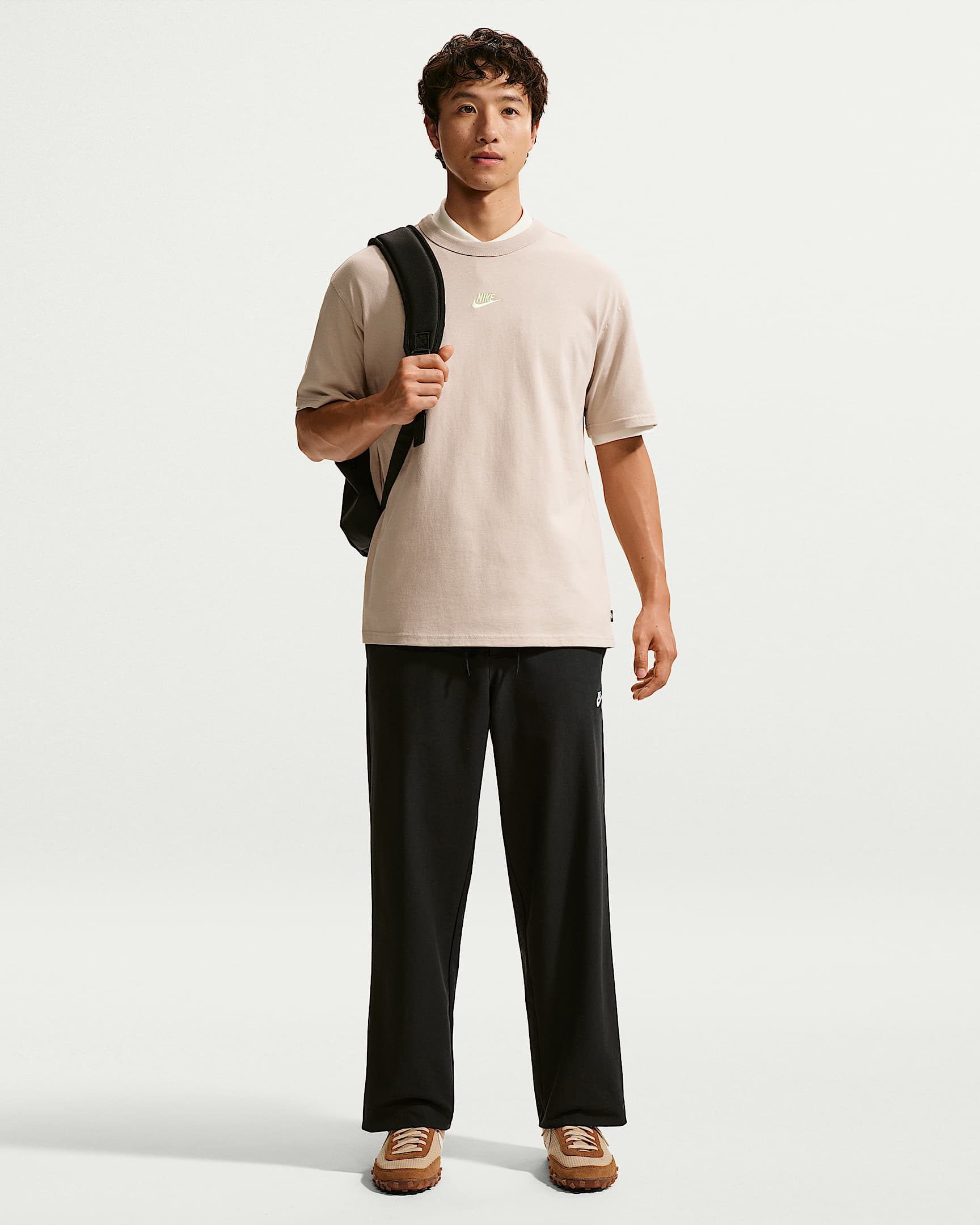 Nike Sportswear Club 男子直筒弹性长裤 - 黑/白色