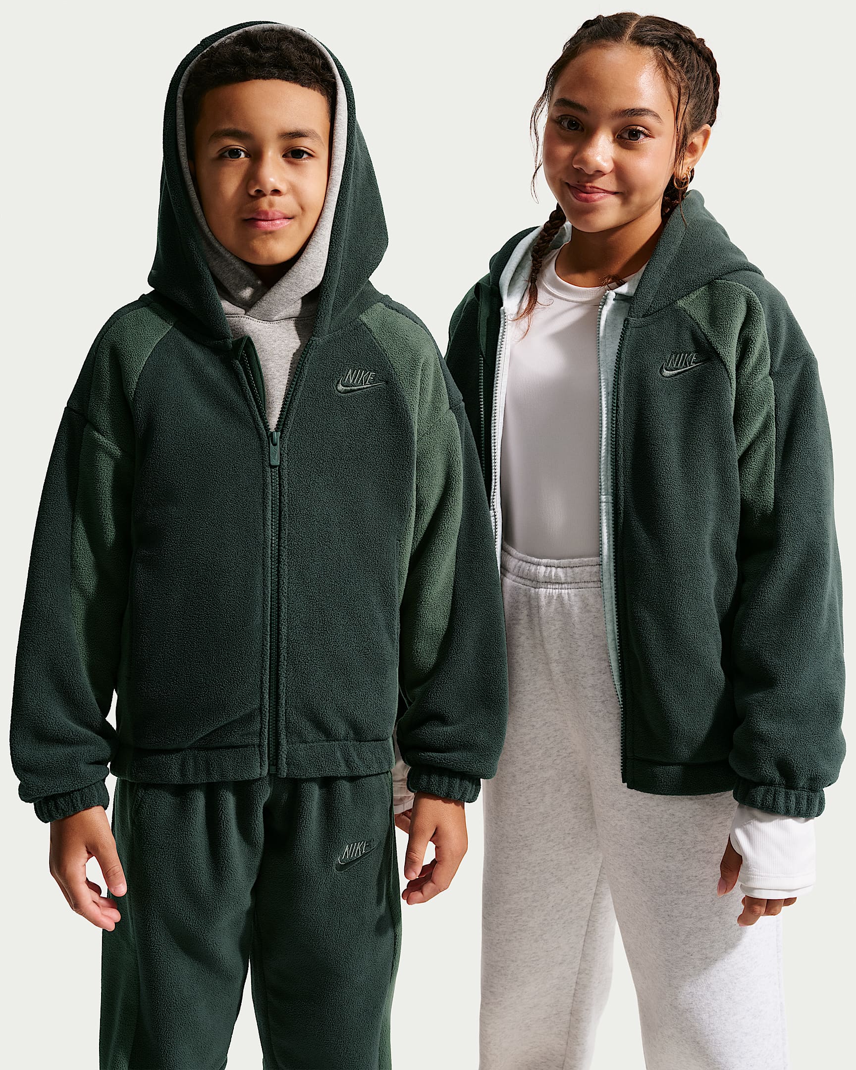 Nike Club Fleece 大童冬季款摇粒绒全长拉链开襟连帽衫 - 黑云衫绿/迷彩绿/迷彩绿