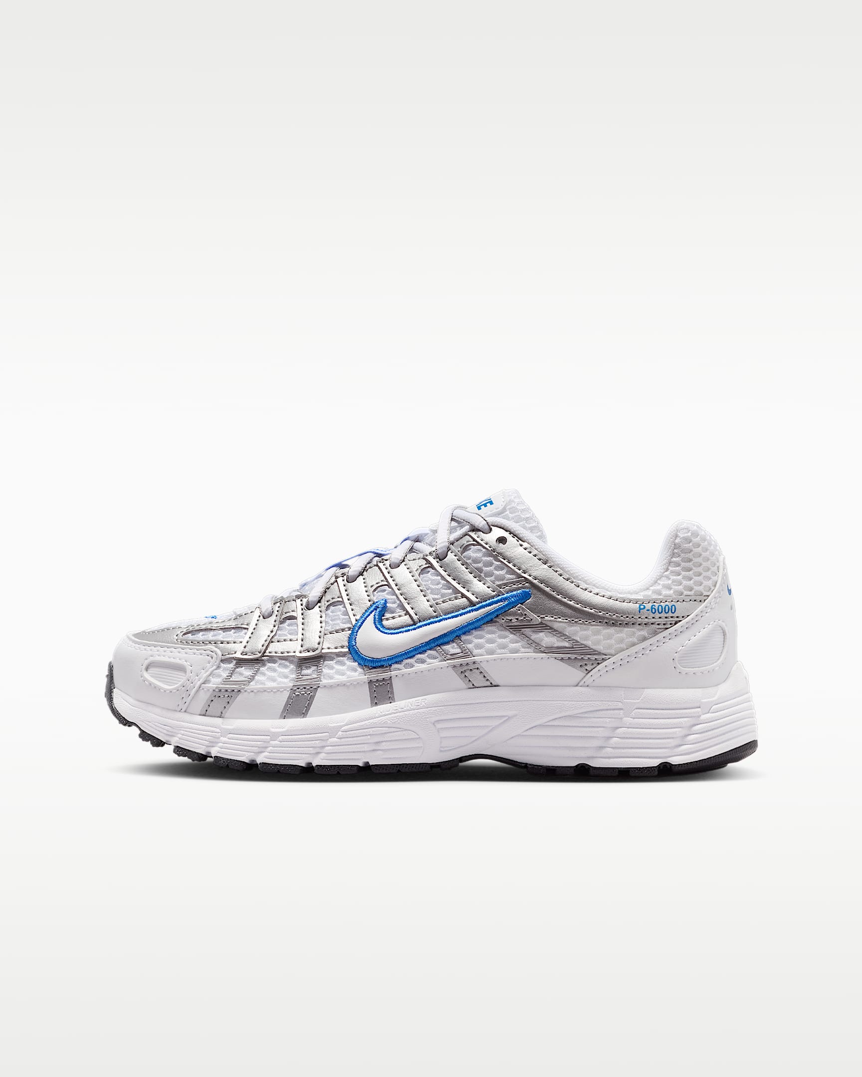 Nike P-6000 大童运动鞋 - 白色/水晶蓝/金属银/白色