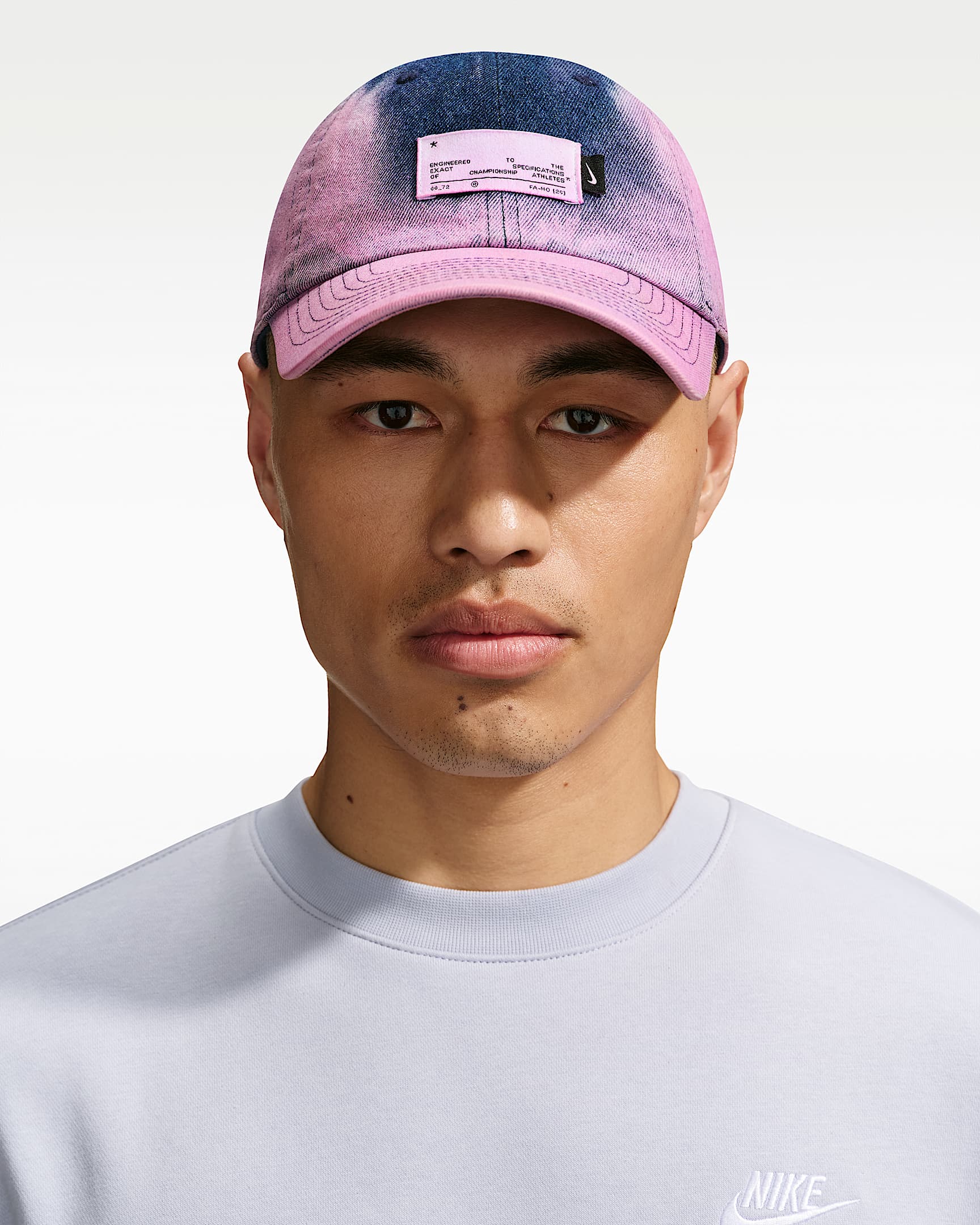 Nike Club 软顶喷绘牛仔运动帽 - 大学深蓝/泡沫粉
