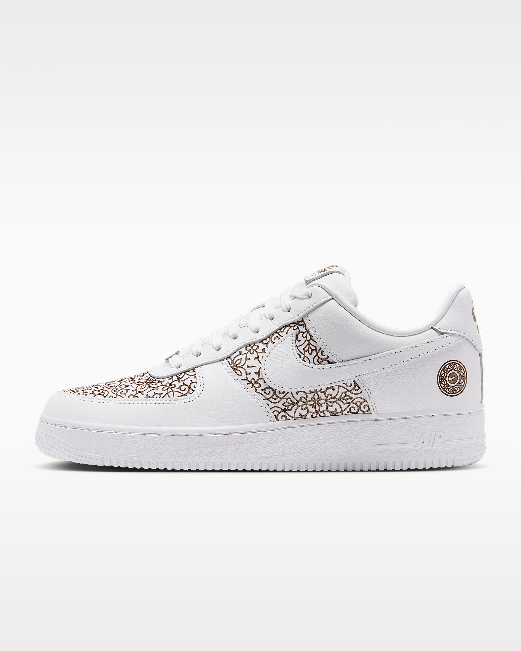 Nike Air Force 1 '07 LV8 男子空军一号运动鞋 - 白色/马拉喀什橙/热情红/浅土褐