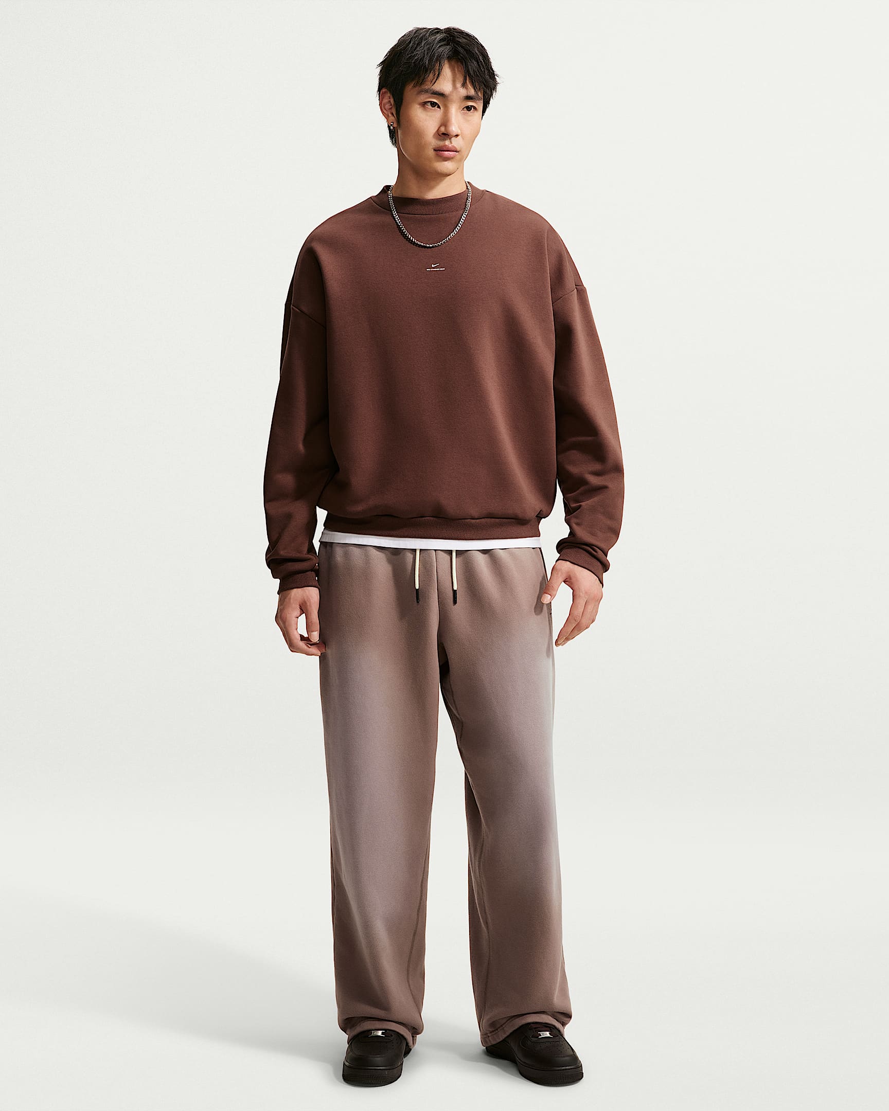 Nike Standard Issue 耐克篮球小标系列男子薄绒宽松篮球长裤 - 貂棕/淡象牙白/黑