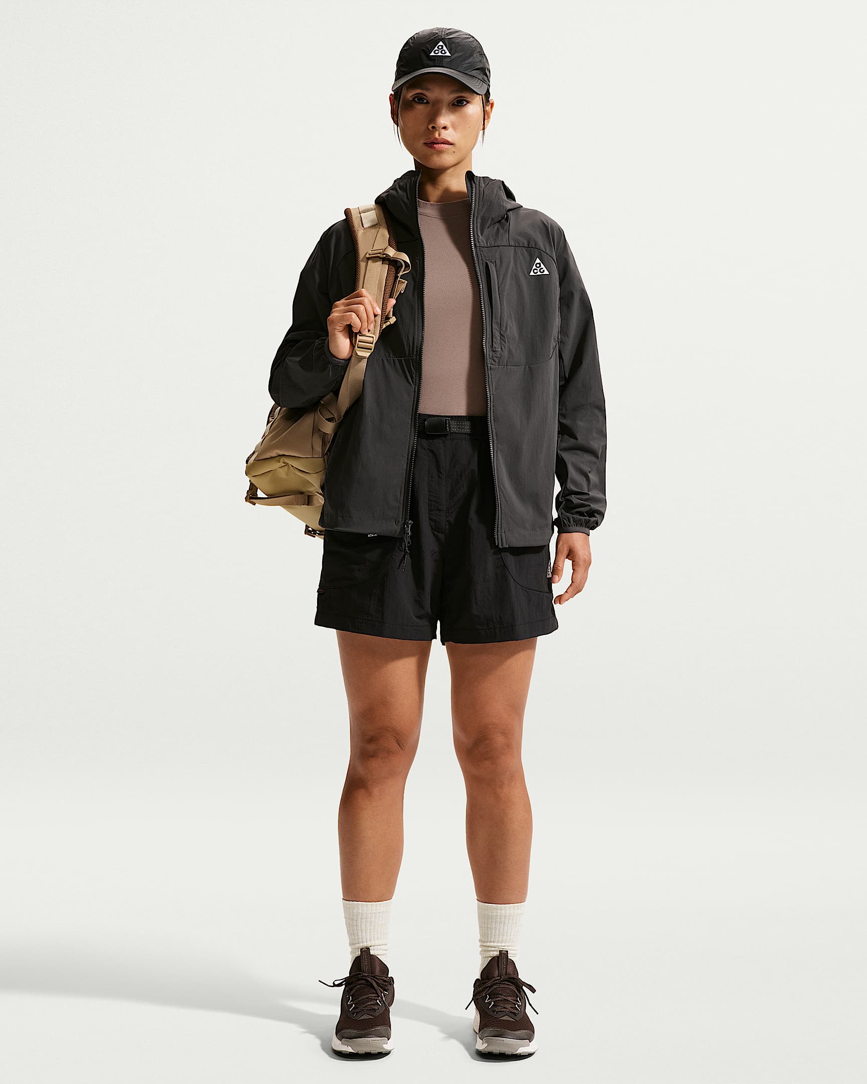 Nike ACG "Dolomiti" 女子拒水短裤 - 黑/黑/山峰白