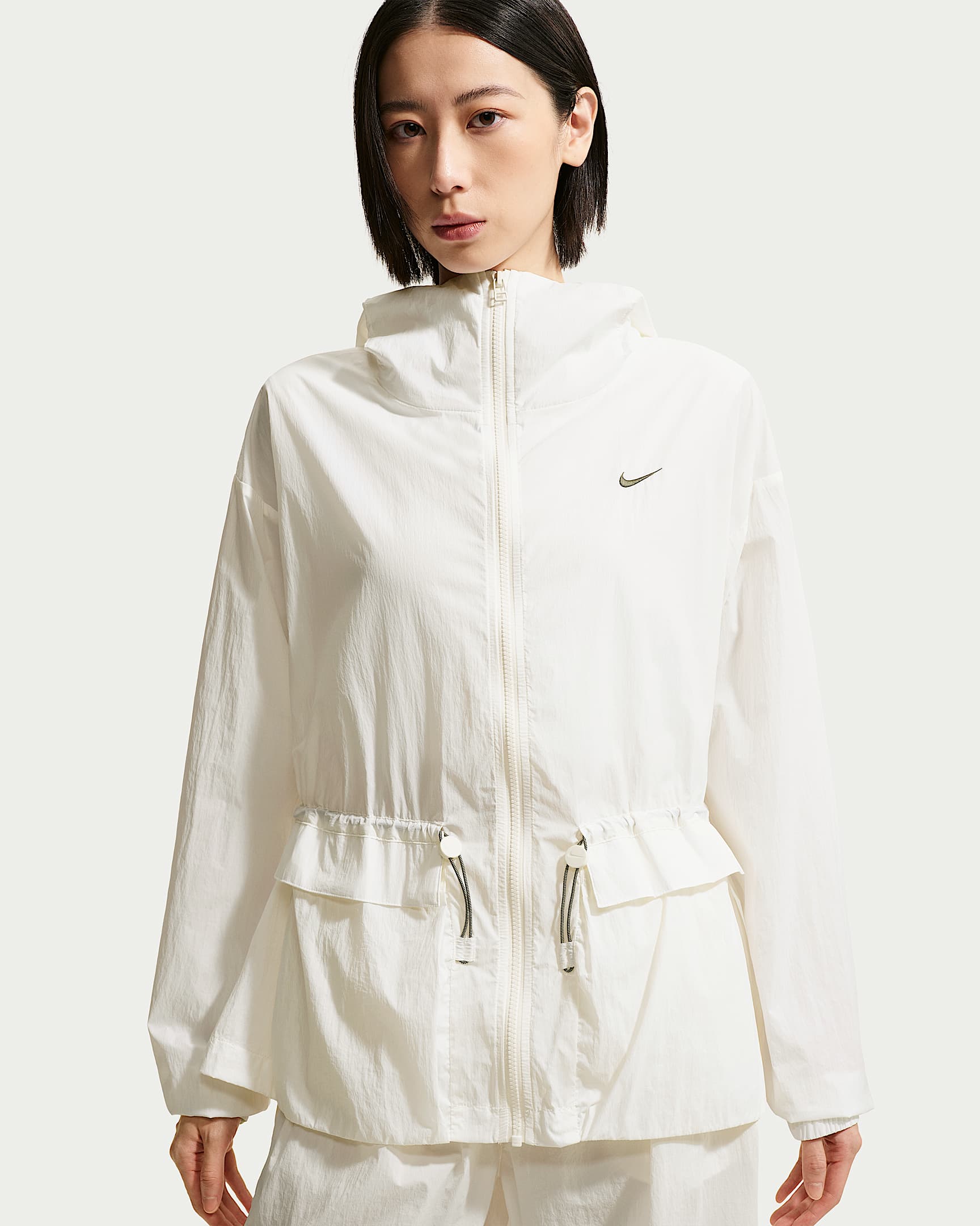 Nike Sportswear Everything Wovens 女子 Oversize 风连帽夹克防晒衣皮肤衣 - 帆白