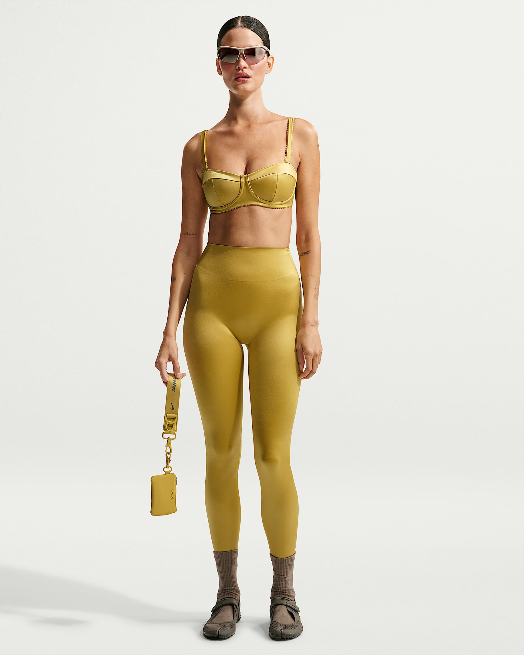 NikeSKIMS Satin Shine 女子速干粘合高腰紧身裤 - NSKM Citrine