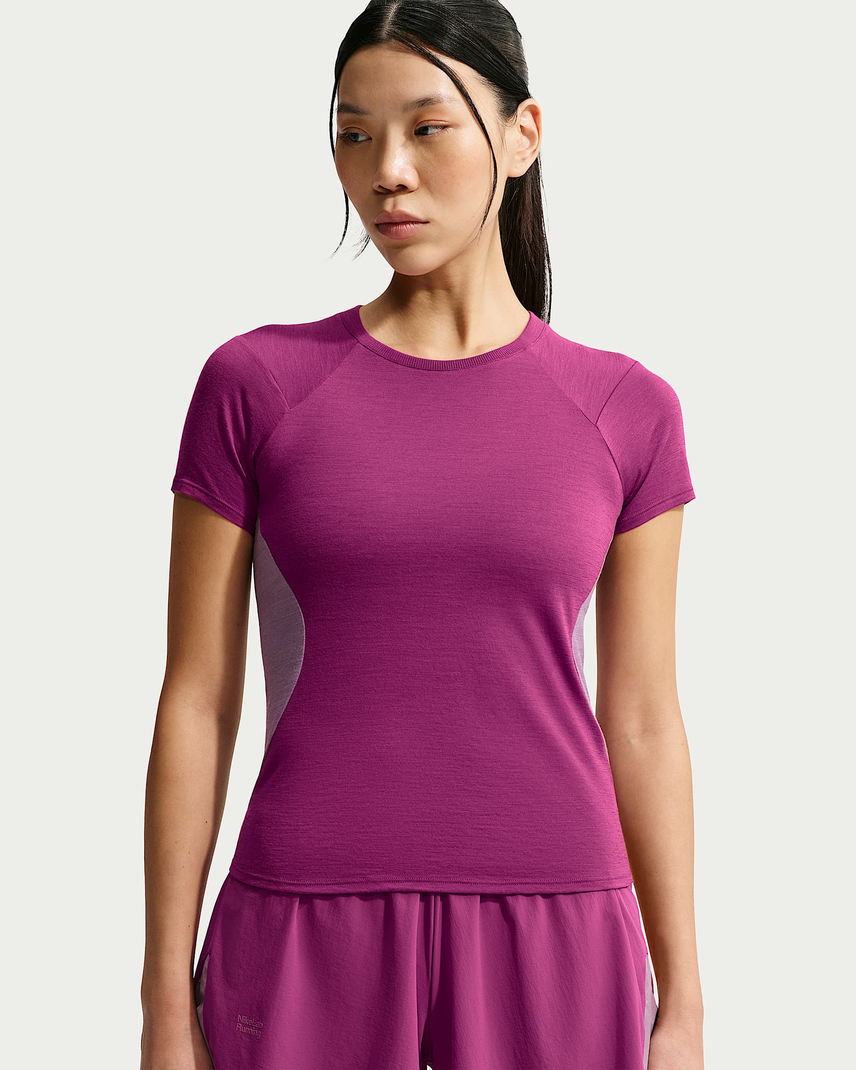 NikeLab | Running 女子羊毛混纺短袖上衣 - 正浆果红/尘紫/正浆果红