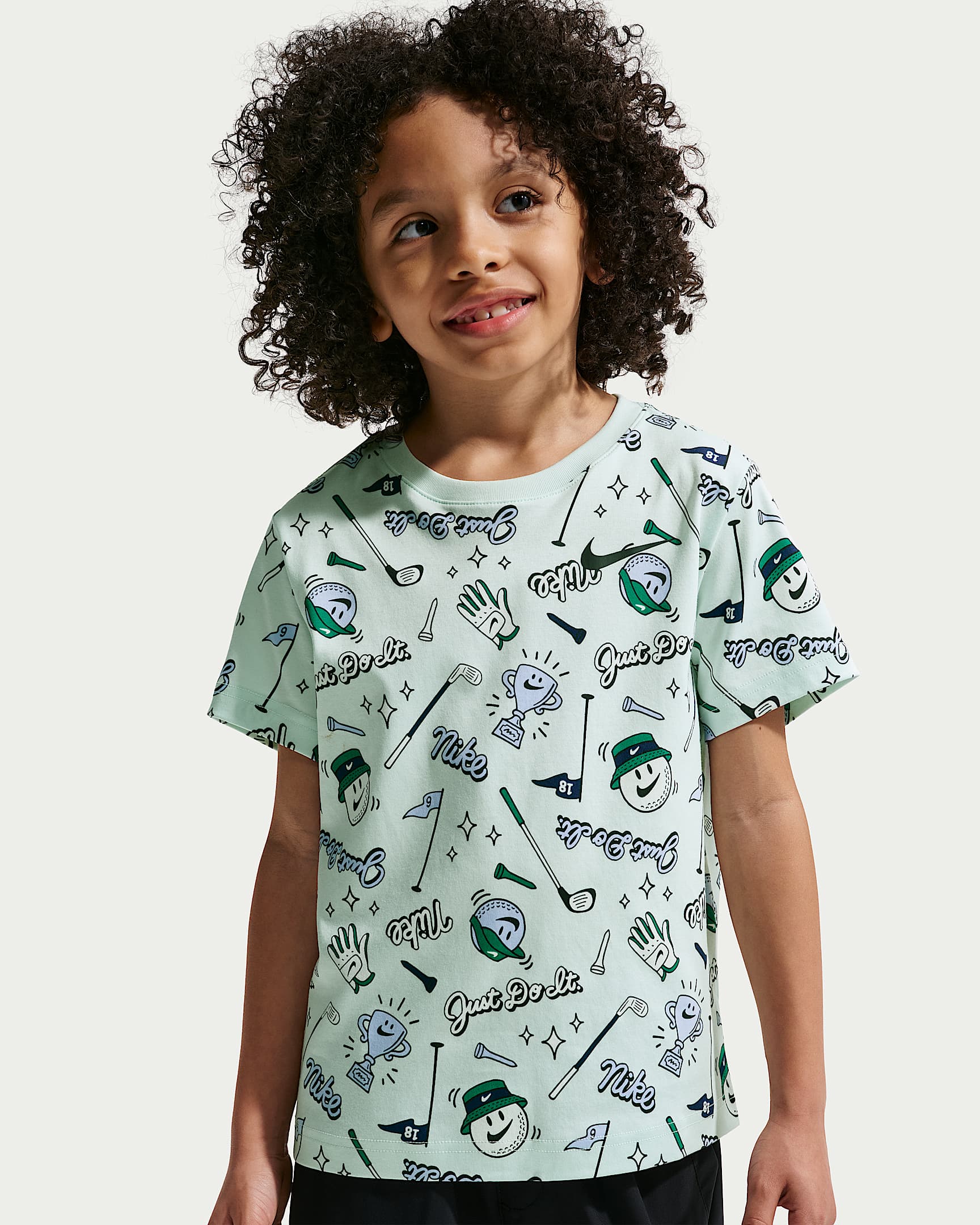 Nike Sportswear Fore The Win 幼童印花T恤 - 微绿