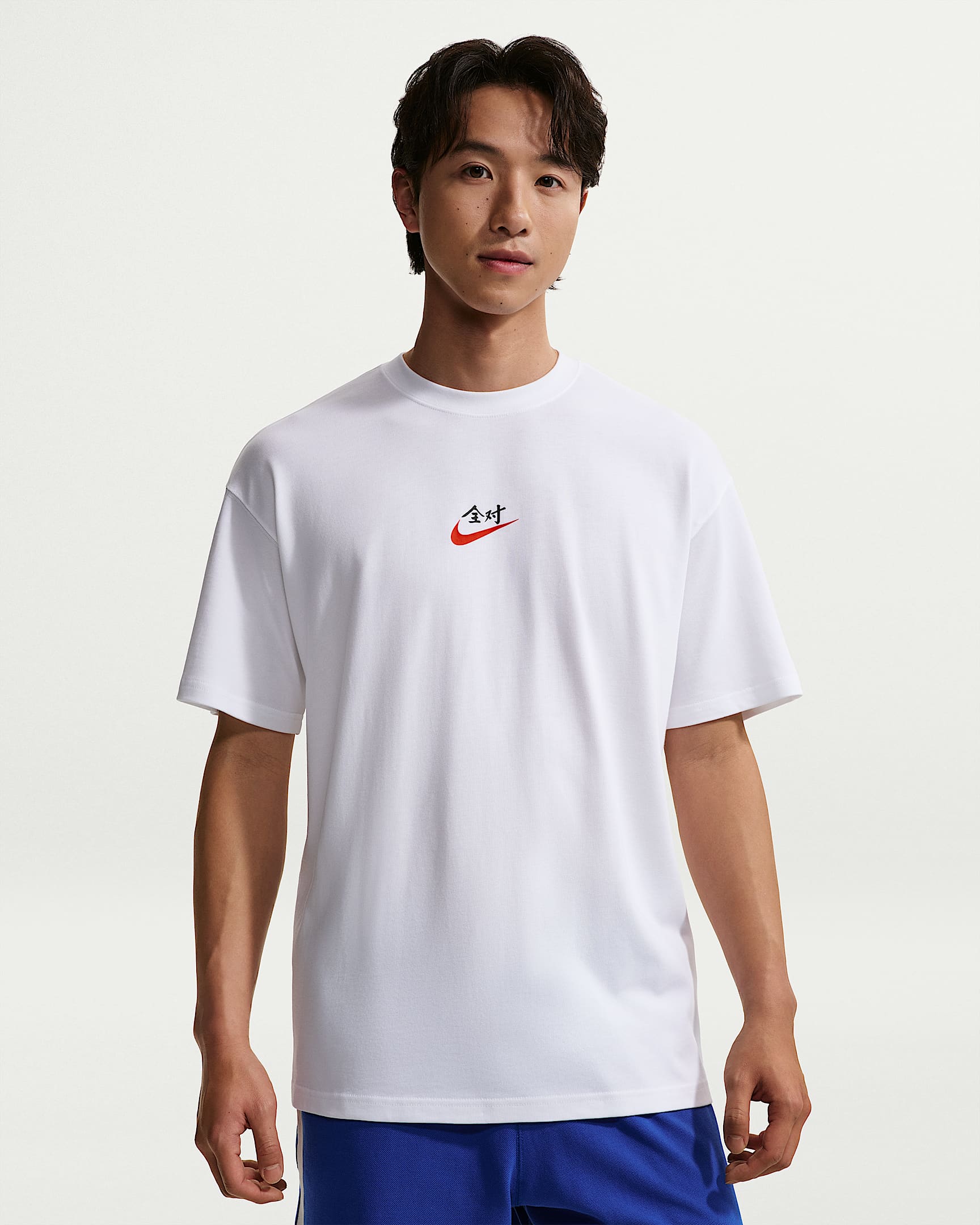 Nike Sportswear 男子T恤 - 白色