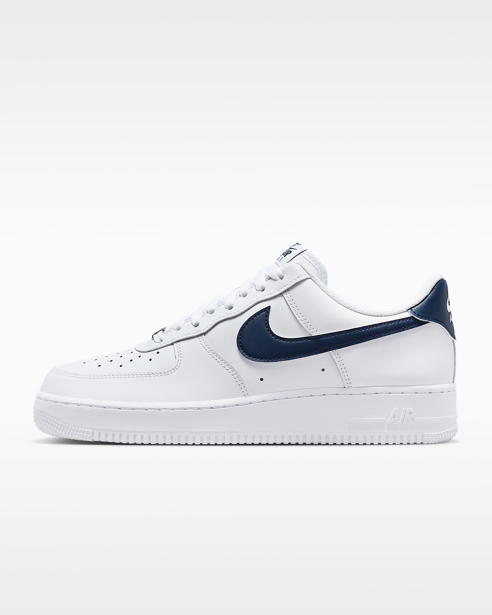 Nike Air Force 1 '07 男子空军一号运动鞋 - 白色/大学深蓝