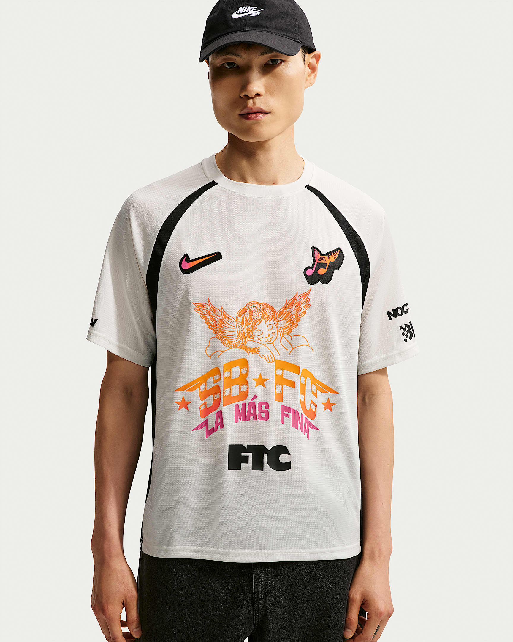 Nike SB 男子速干滑板短袖运动上衣 - 帆白/黑